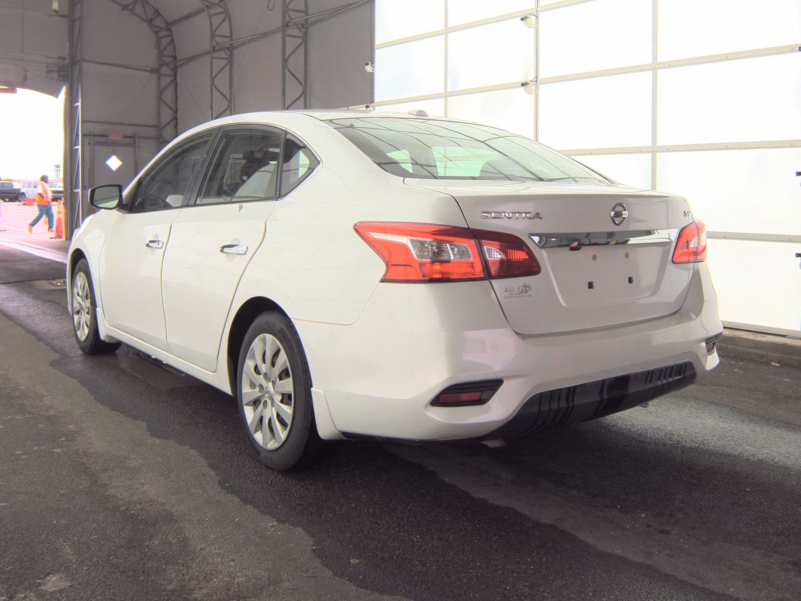 NISSAN SENTRA - 9