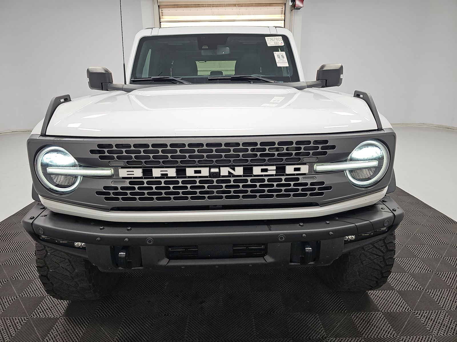FORD BRONCO - 3