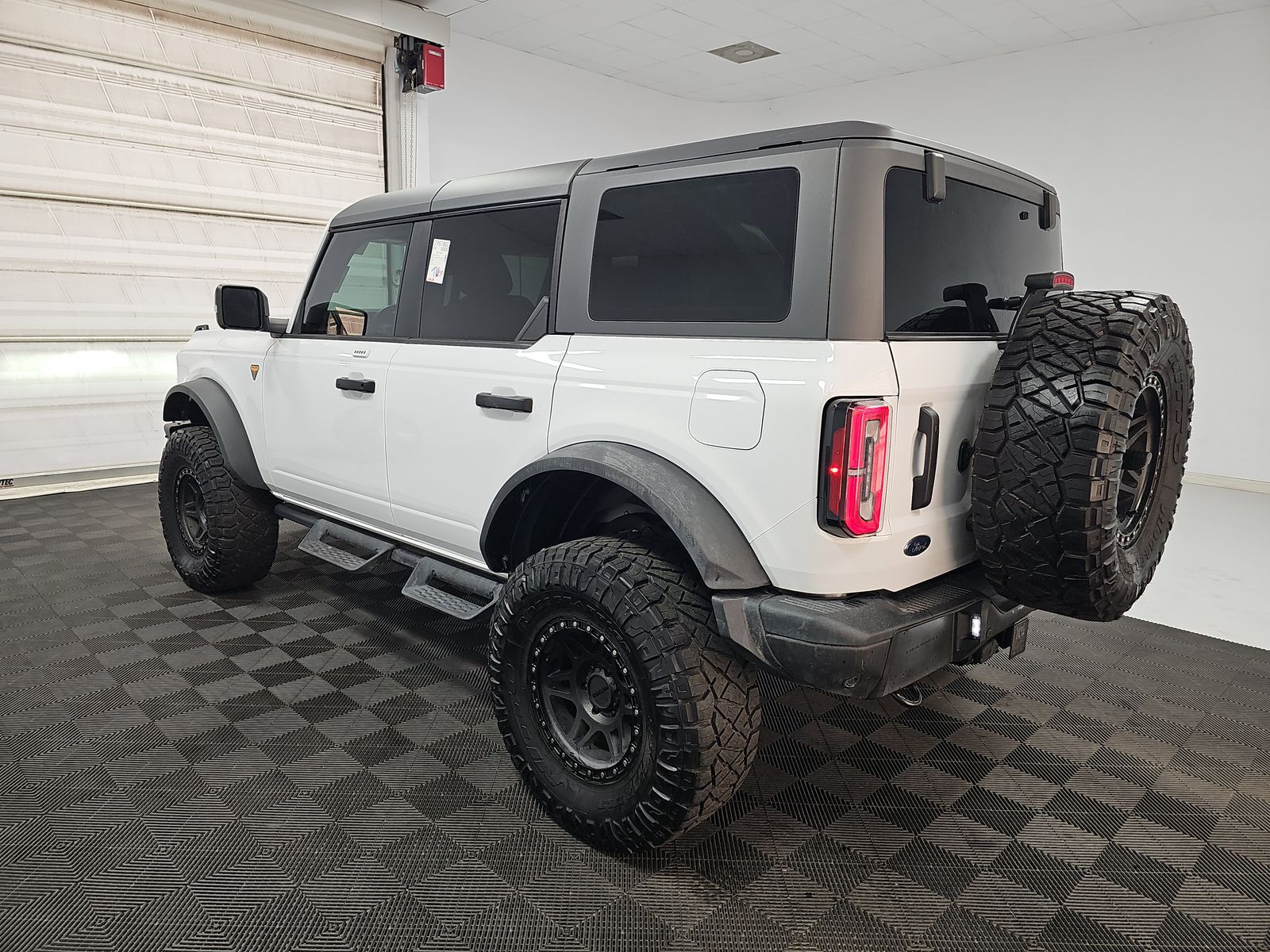 FORD BRONCO - 7
