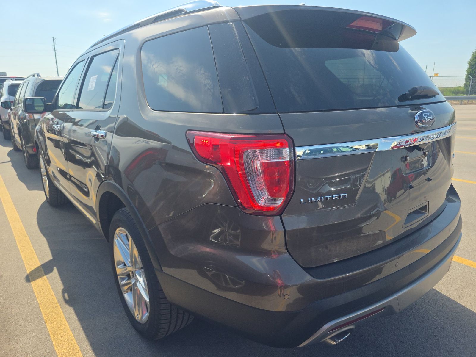 FORD EXPLORER - 7