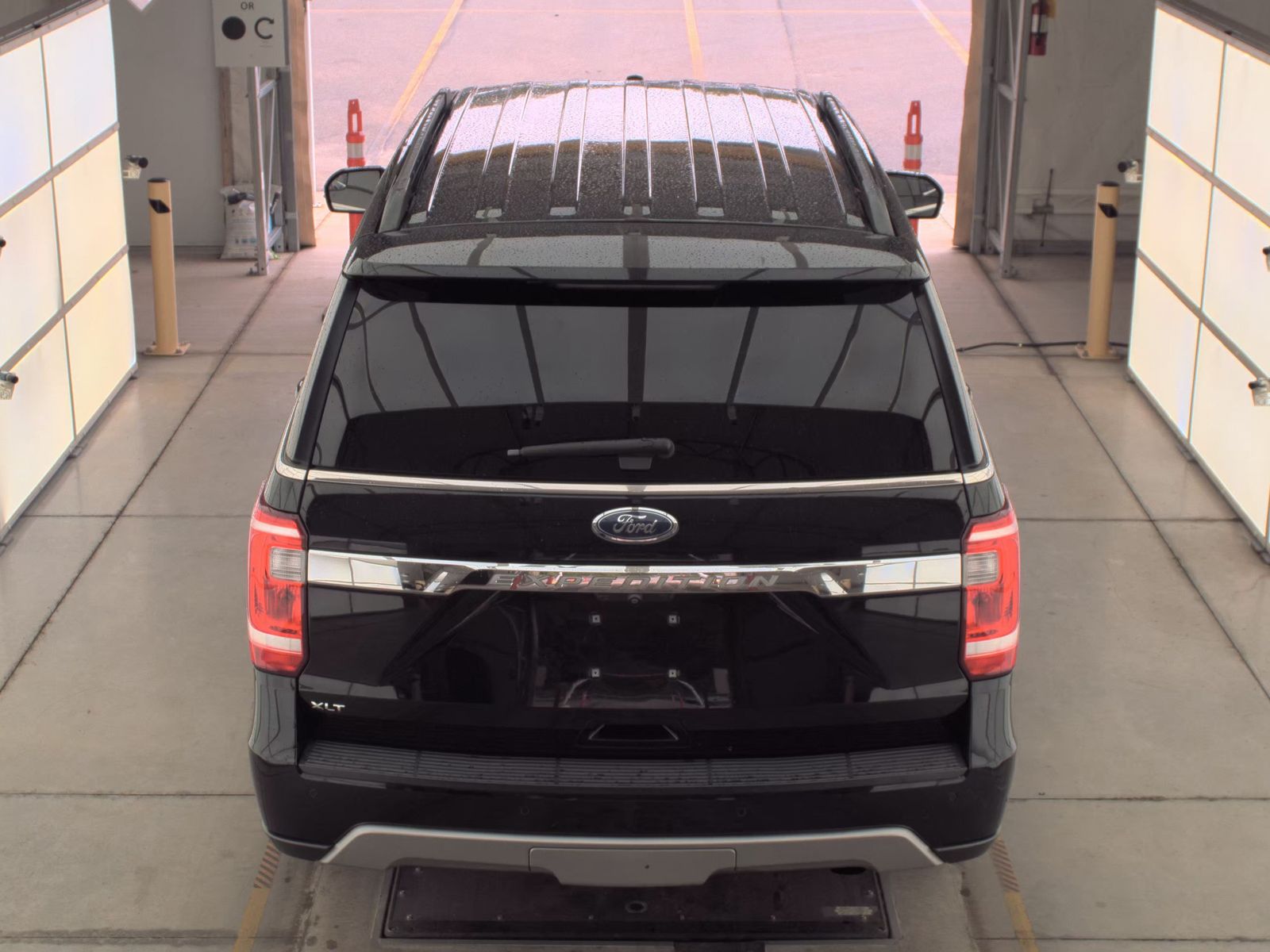 FORD EXPEDITION - 7