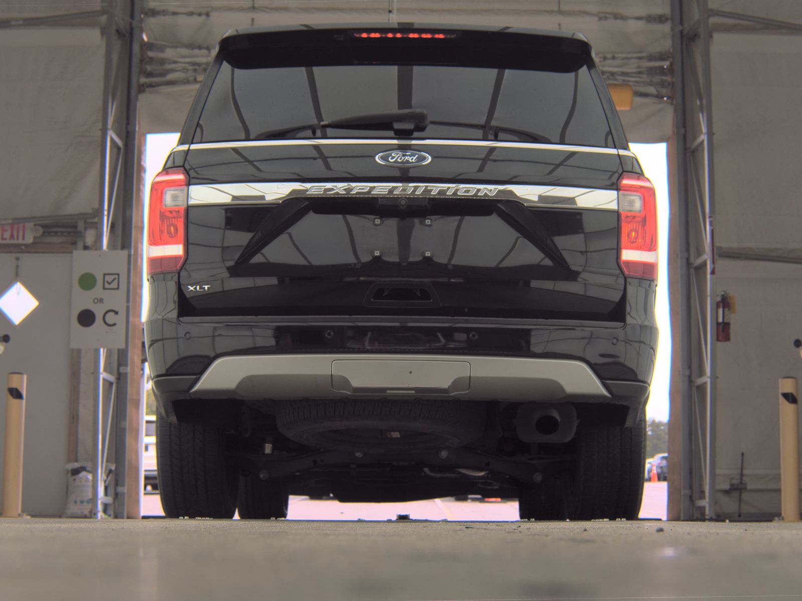 FORD EXPEDITION - 8