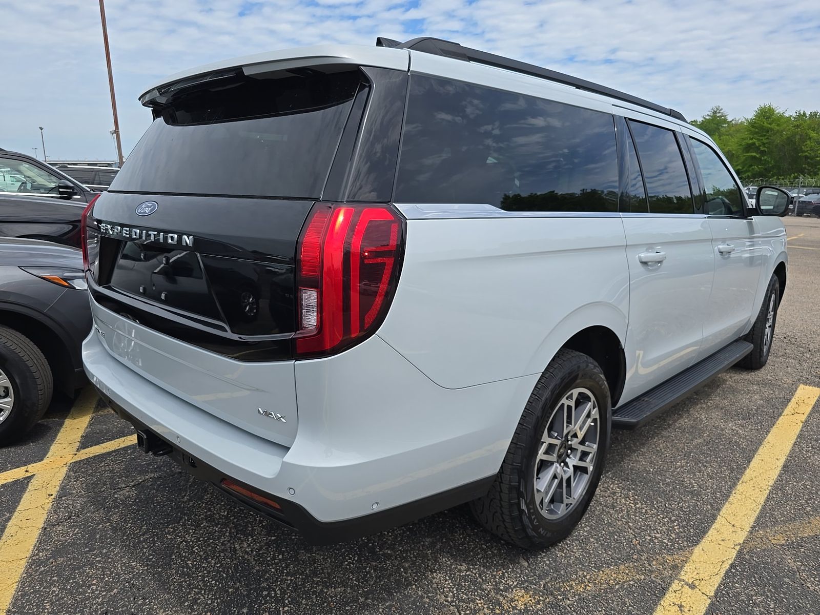 FORD EXPEDITION MAX - 5