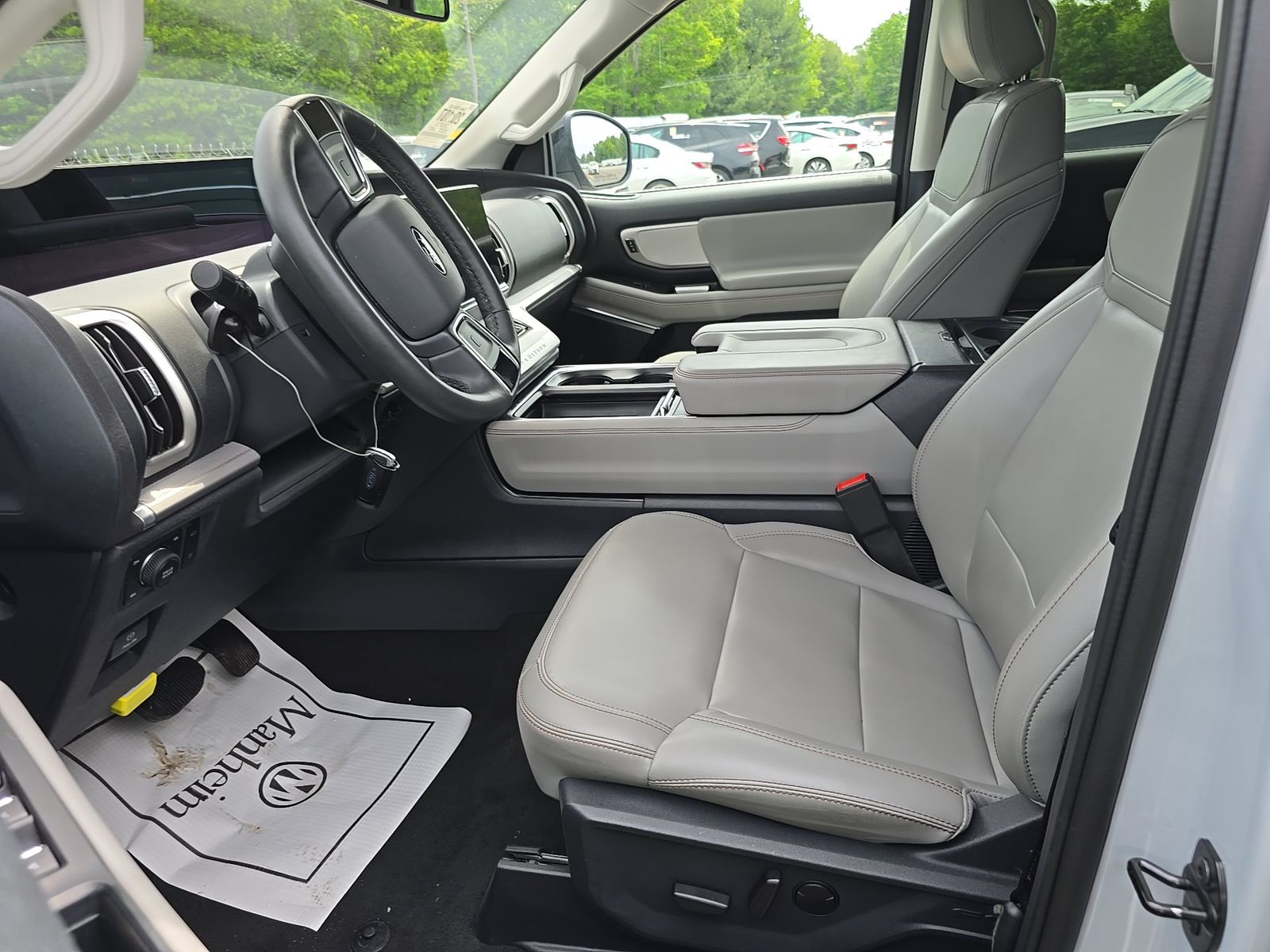 FORD EXPEDITION MAX - 8