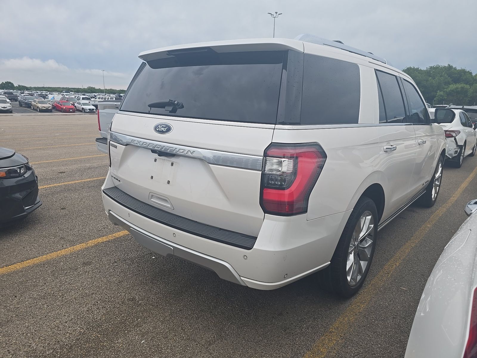 FORD EXPEDITION - 5