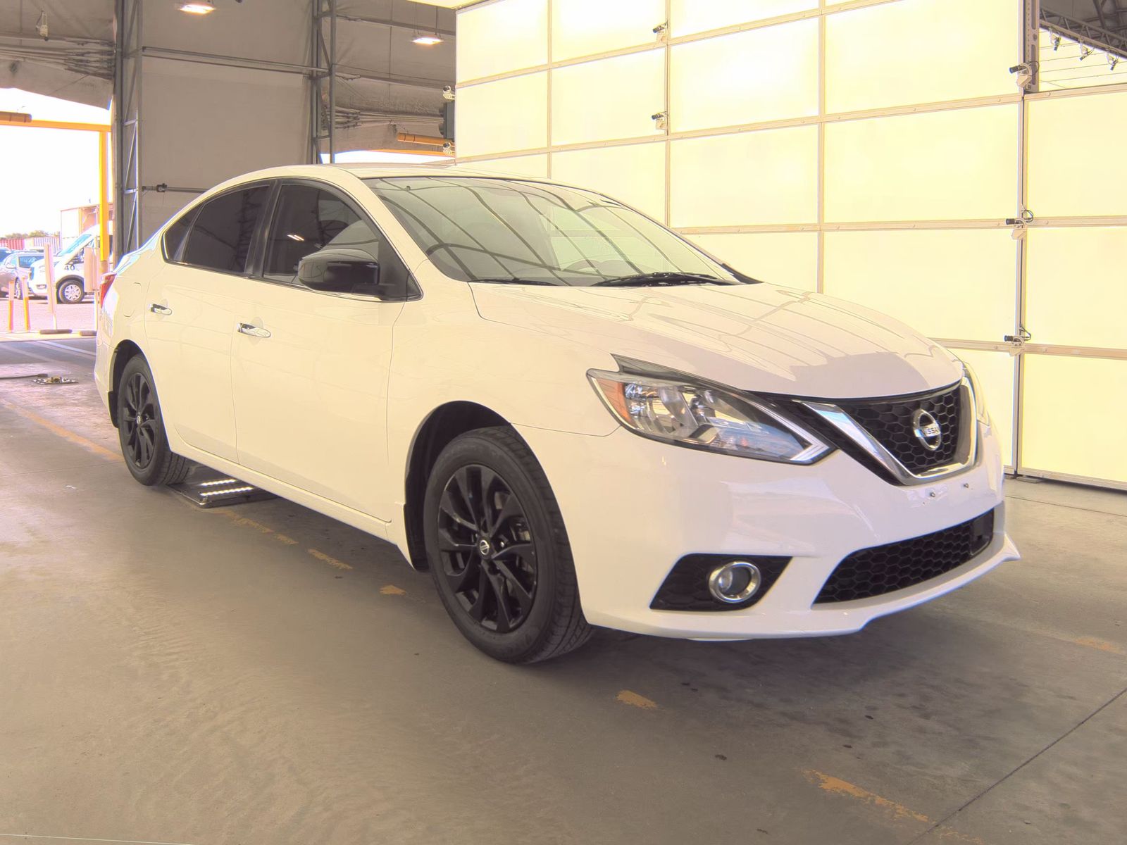 NISSAN SENTRA - 4