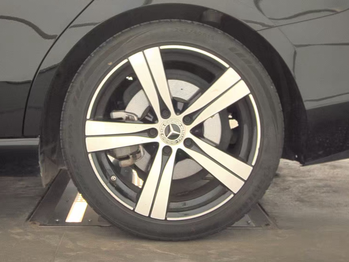 2025 Mercedes-Benz C-Class C 300 RWD