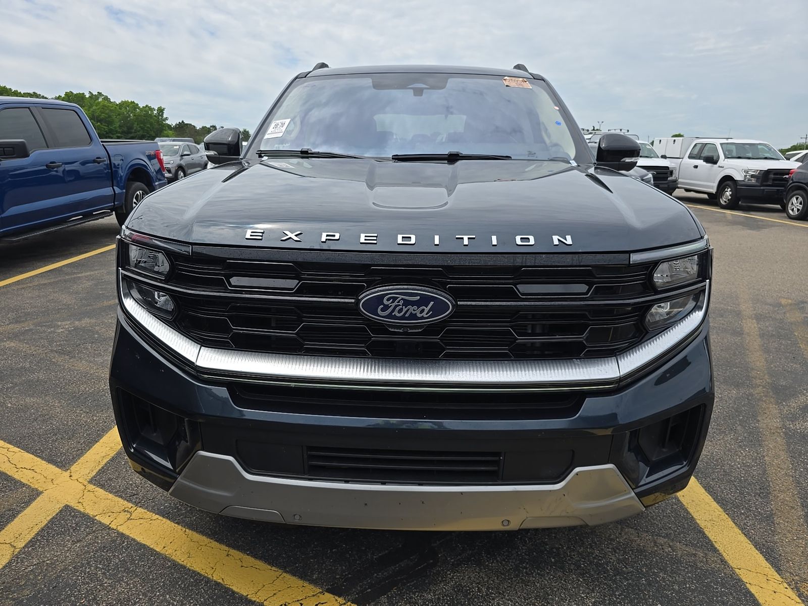 FORD EXPEDITION - 3