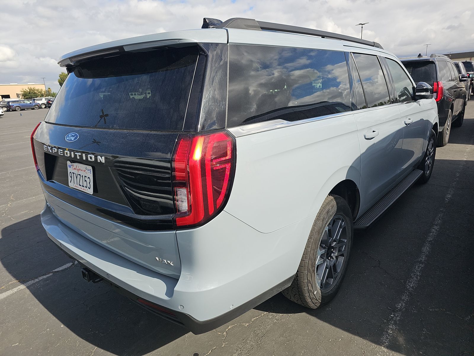 FORD EXPEDITION MAX - 5