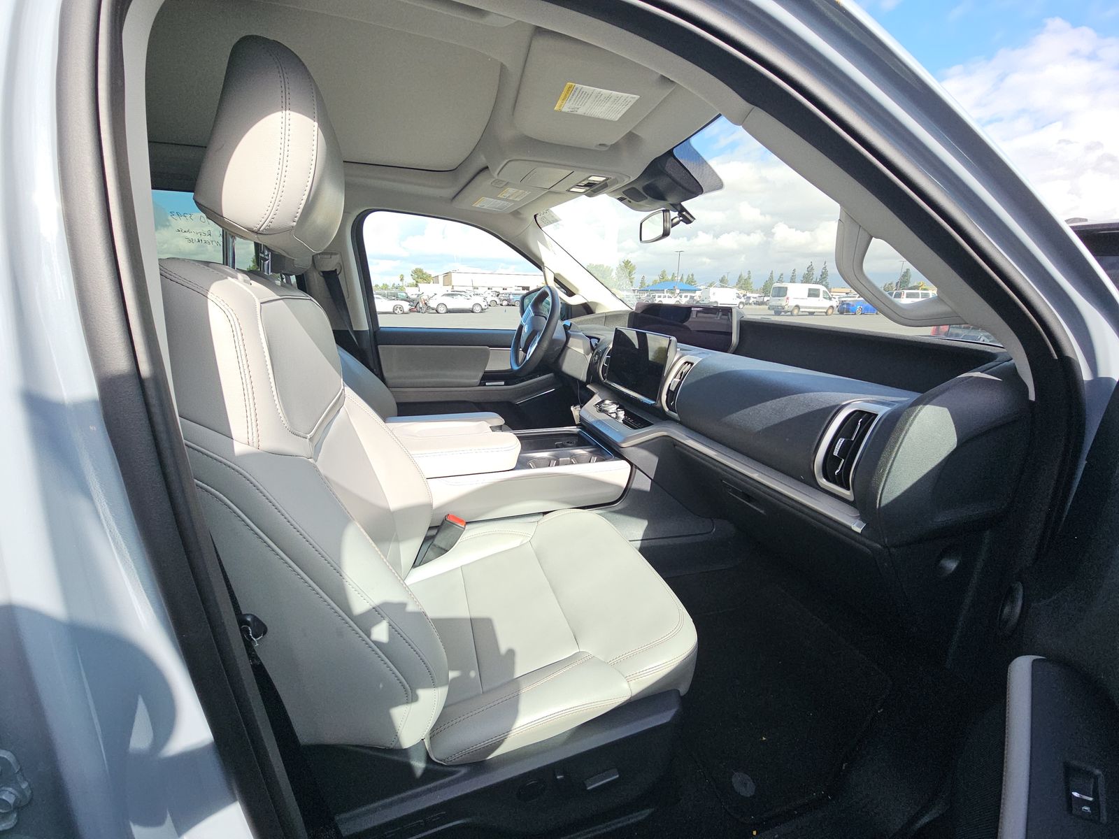 FORD EXPEDITION MAX - 9