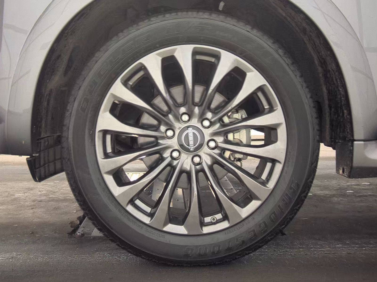 NISSAN ARMADA - 10