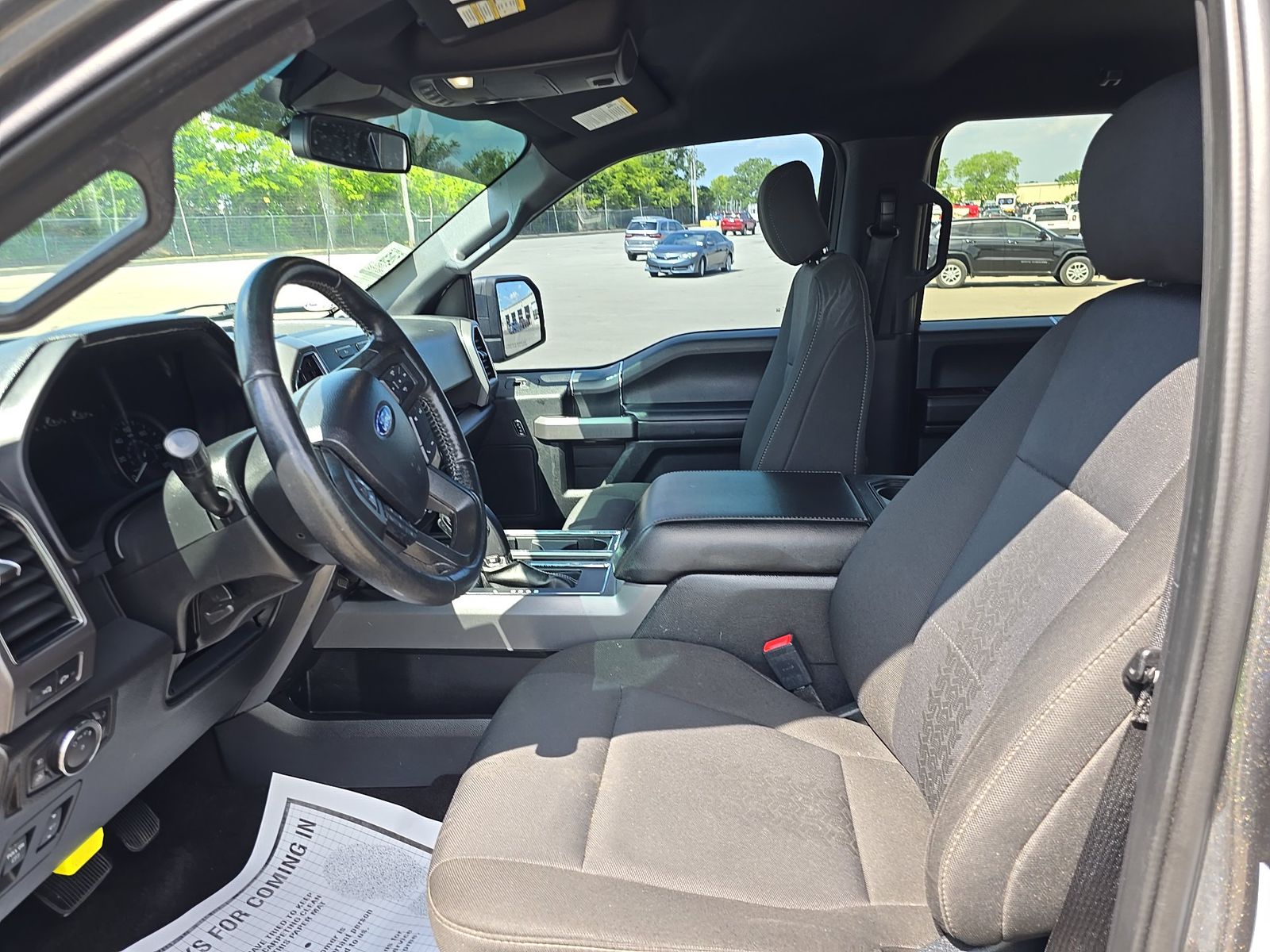 FORD F-150 - 8