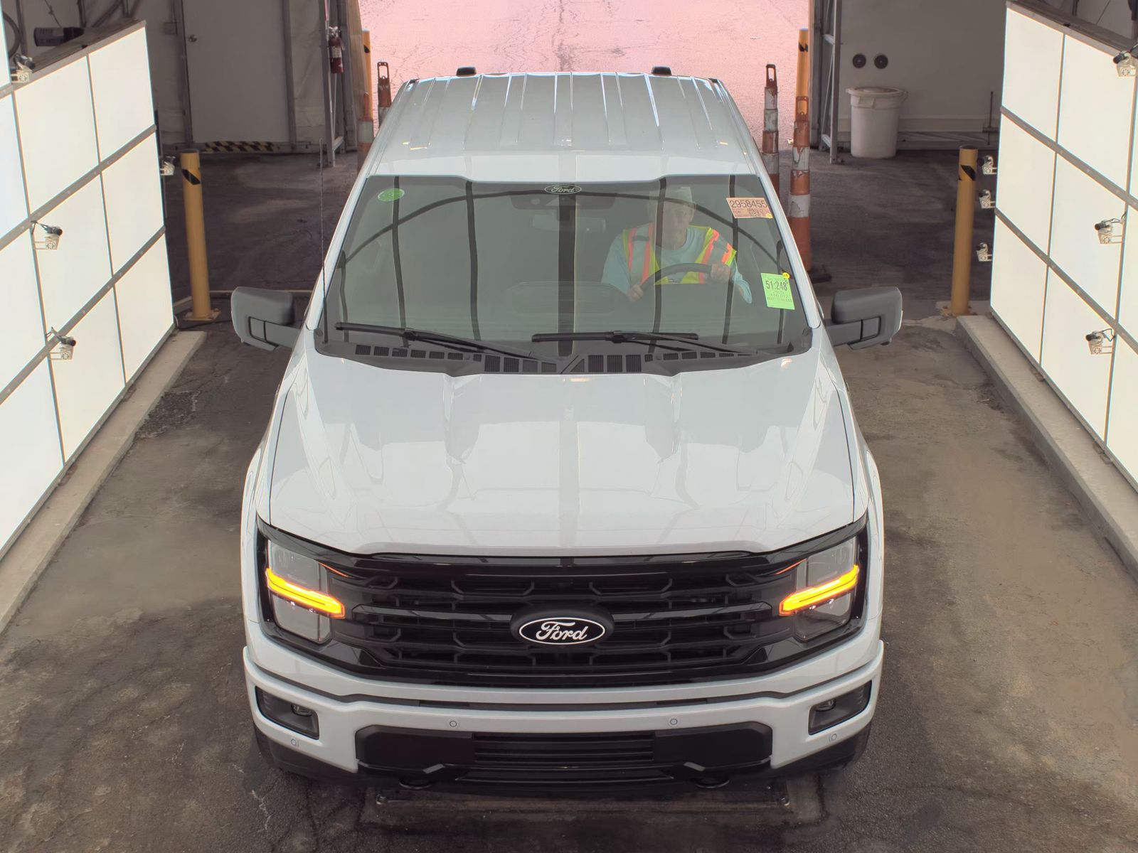 2025 Ford F-150 XLT AWD
