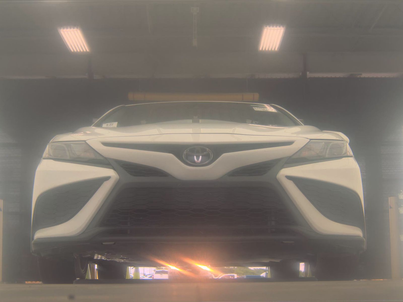 TOYOTA CAMRY - 4