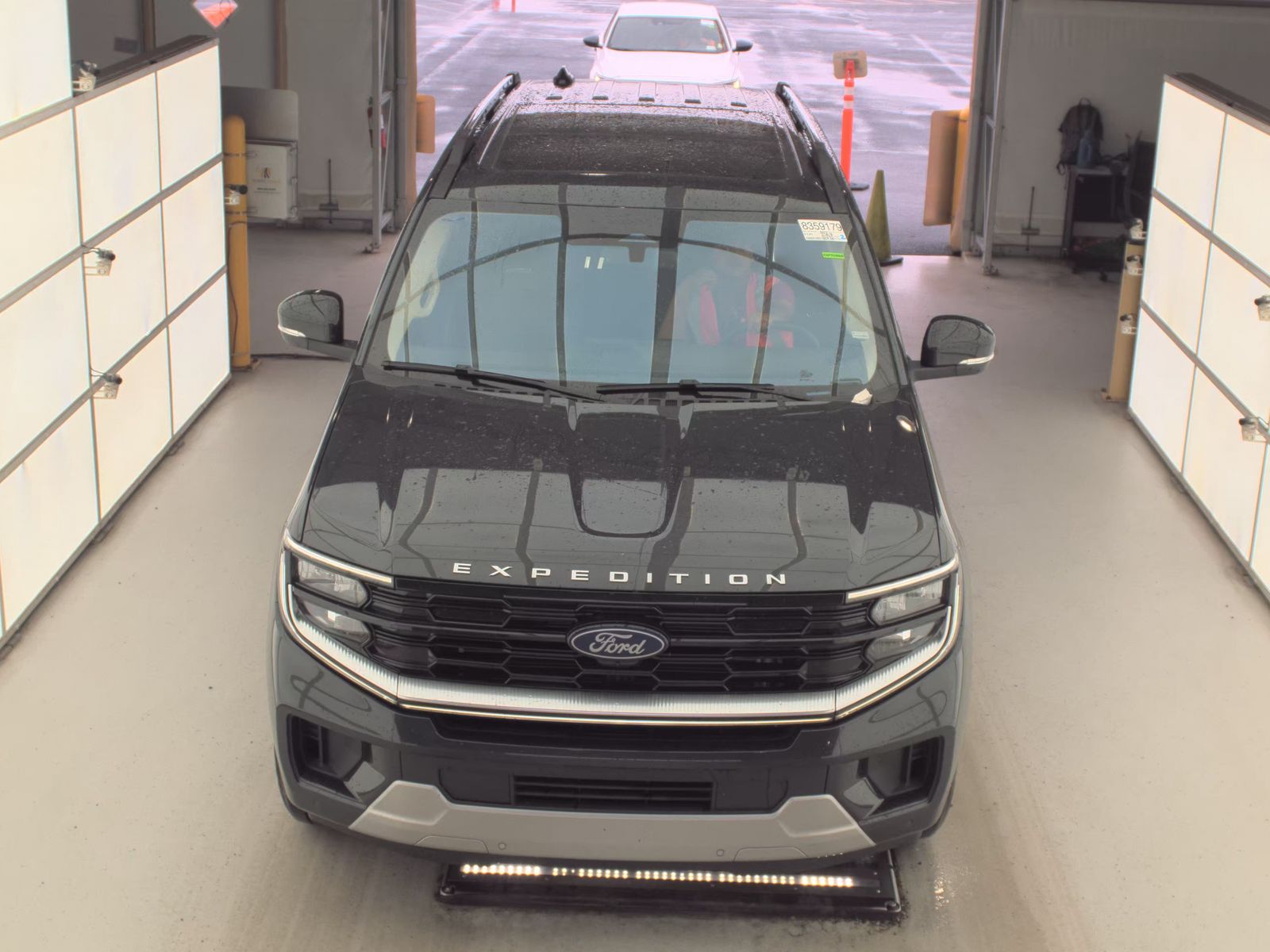 FORD EXPEDITION - 3