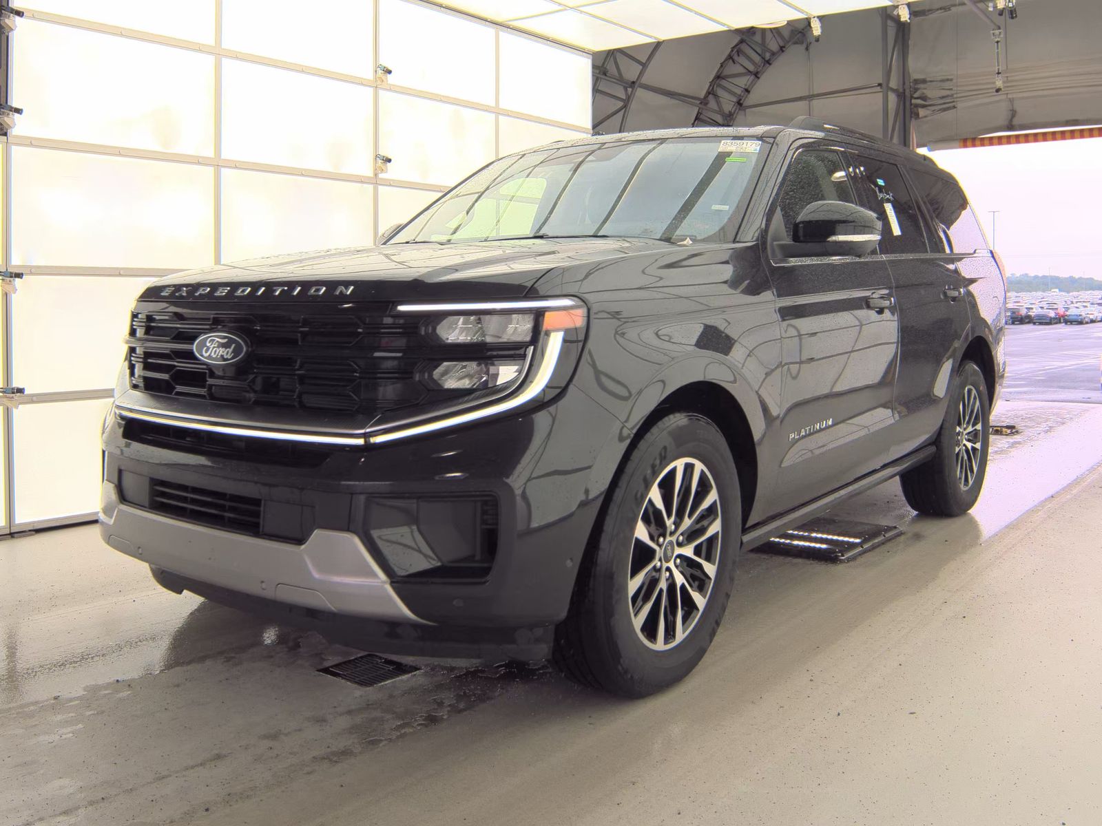 FORD EXPEDITION - 1