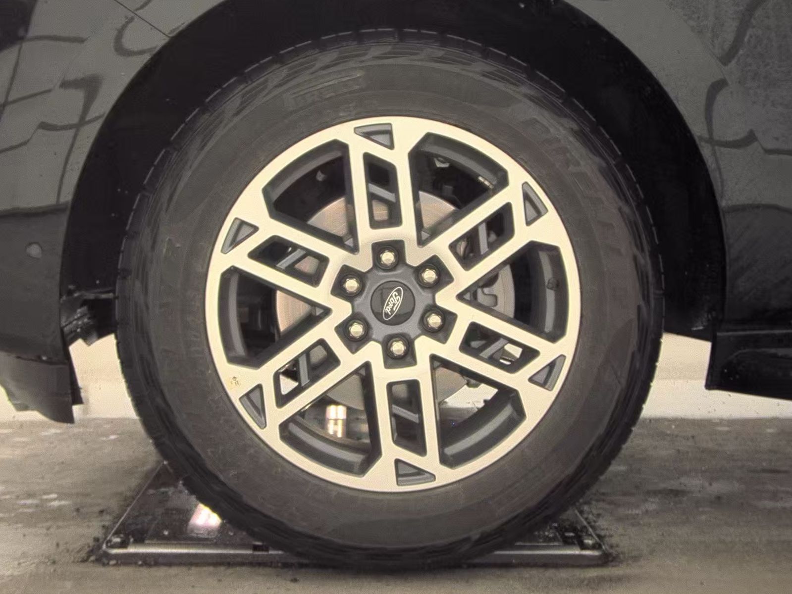 FORD EXPEDITION MAX - 10