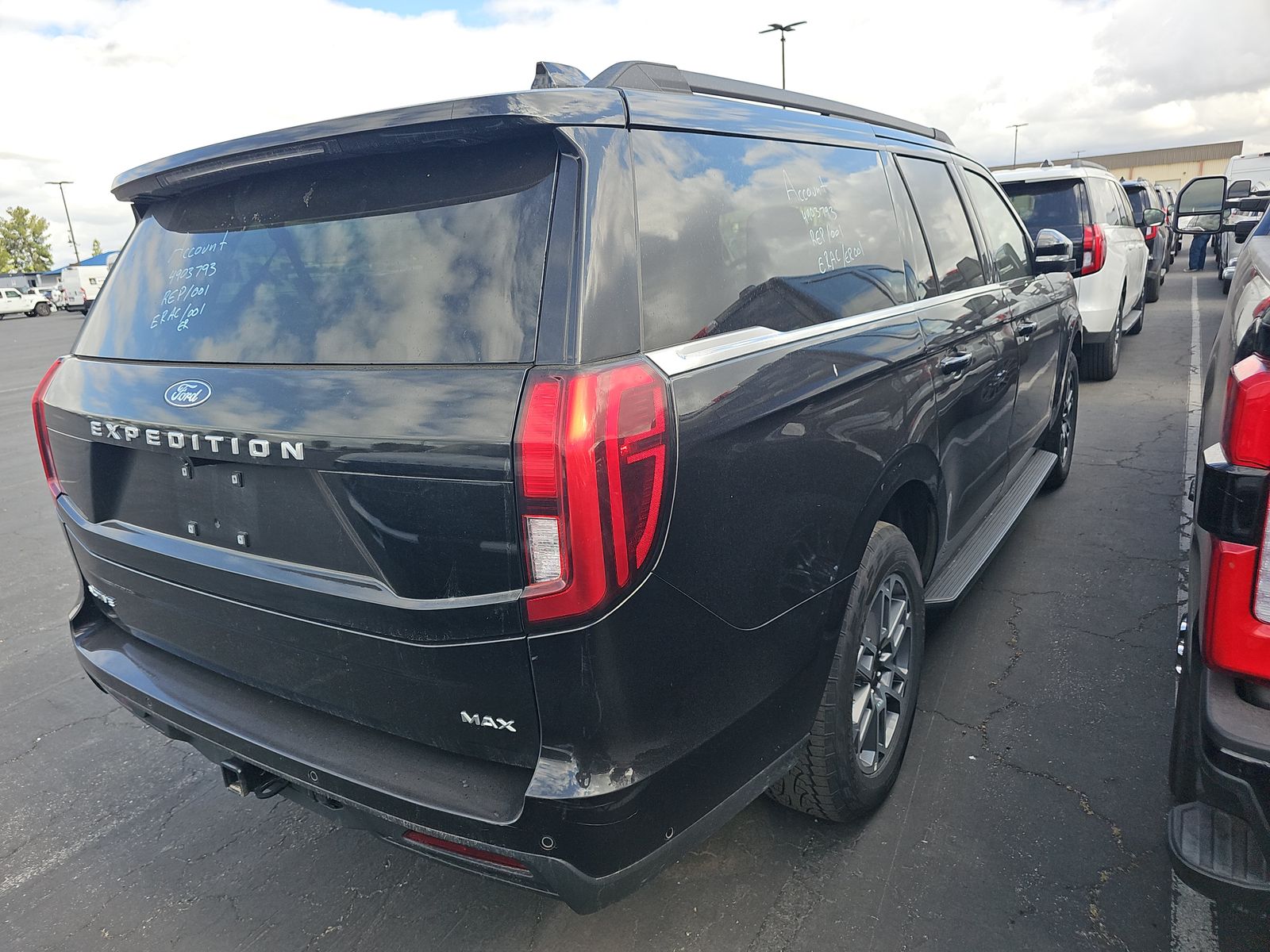 FORD EXPEDITION MAX - 5