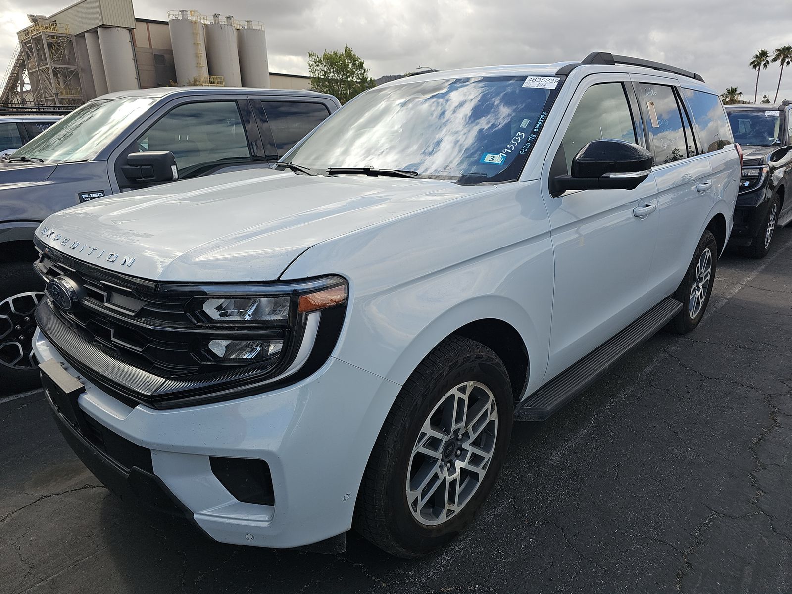FORD EXPEDITION - 1