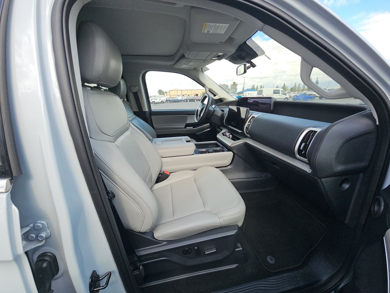 FORD EXPEDITION - 9