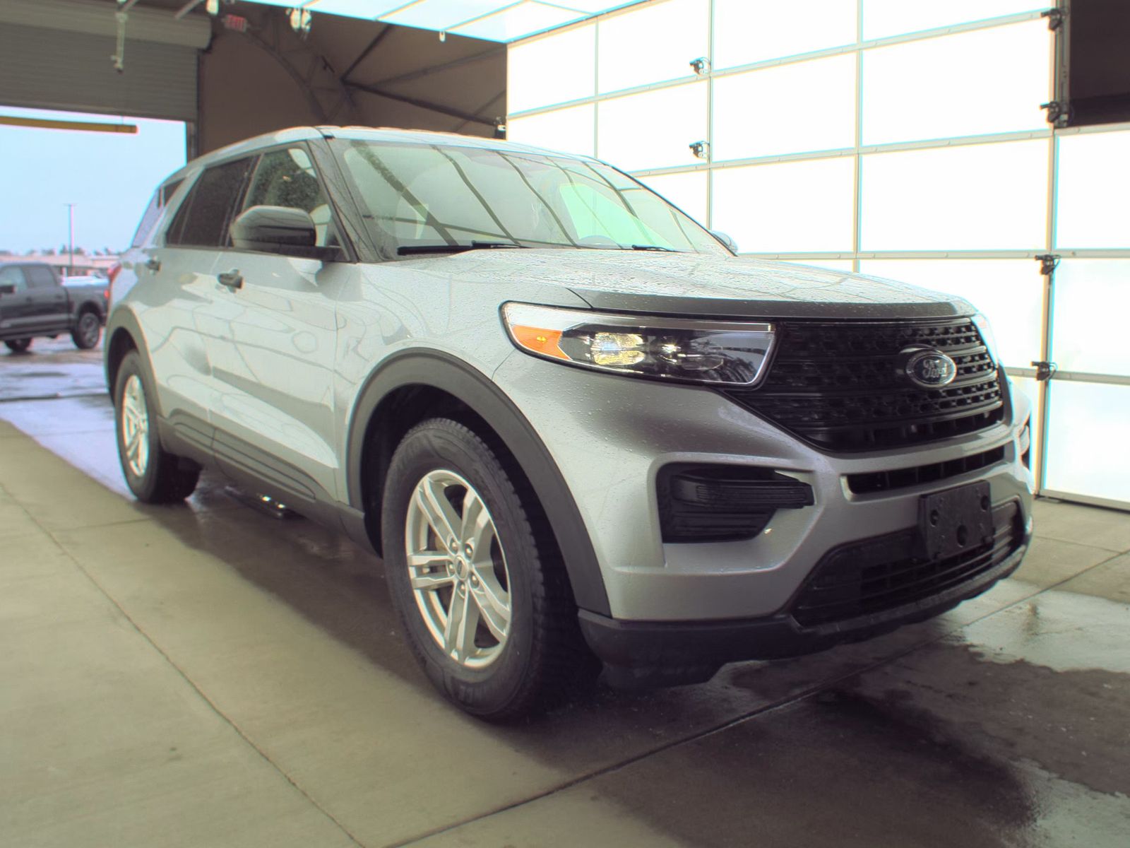 FORD EXPLORER - 5