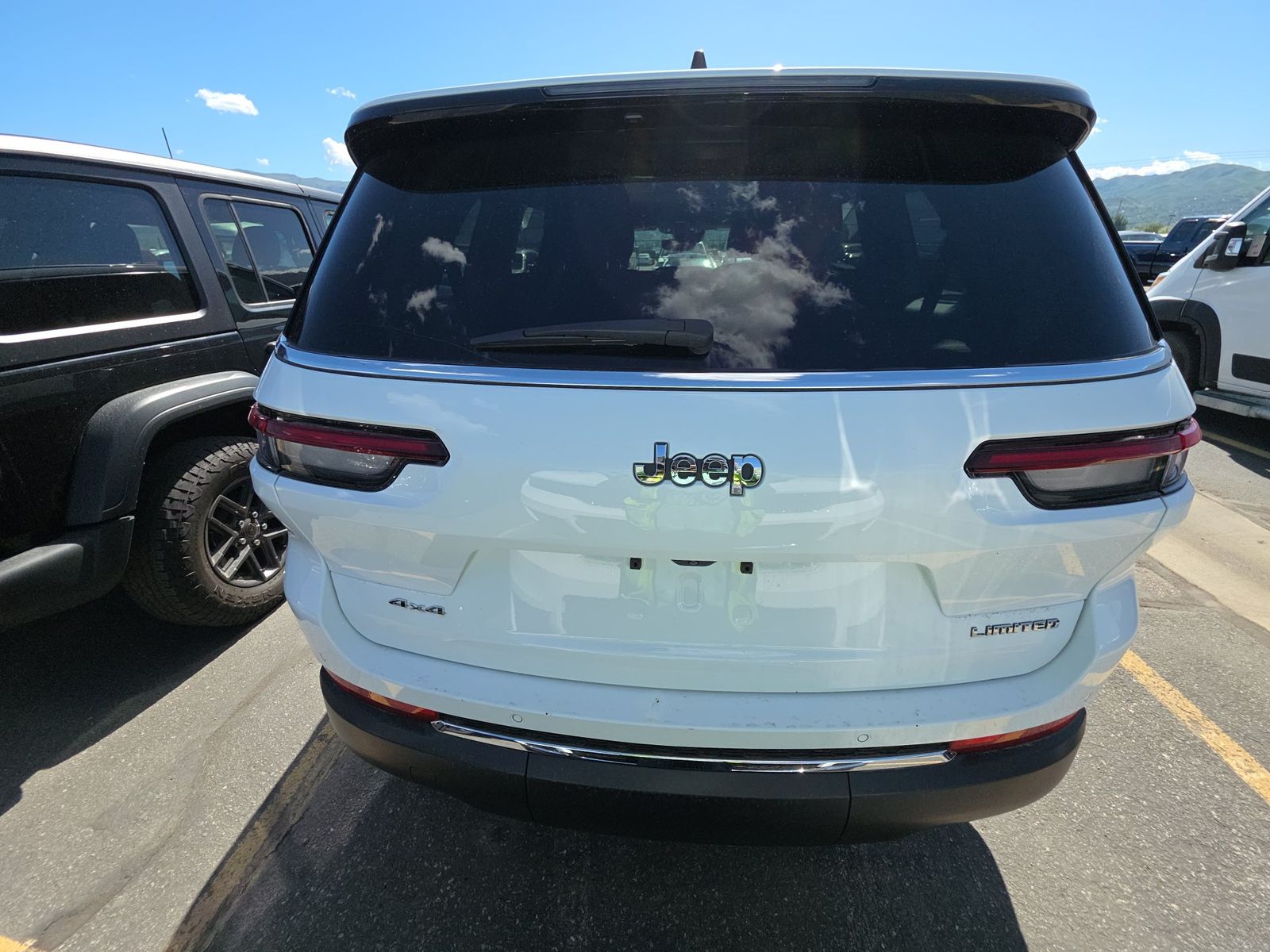 2023 Jeep Grand Cherokee L Limited AWD