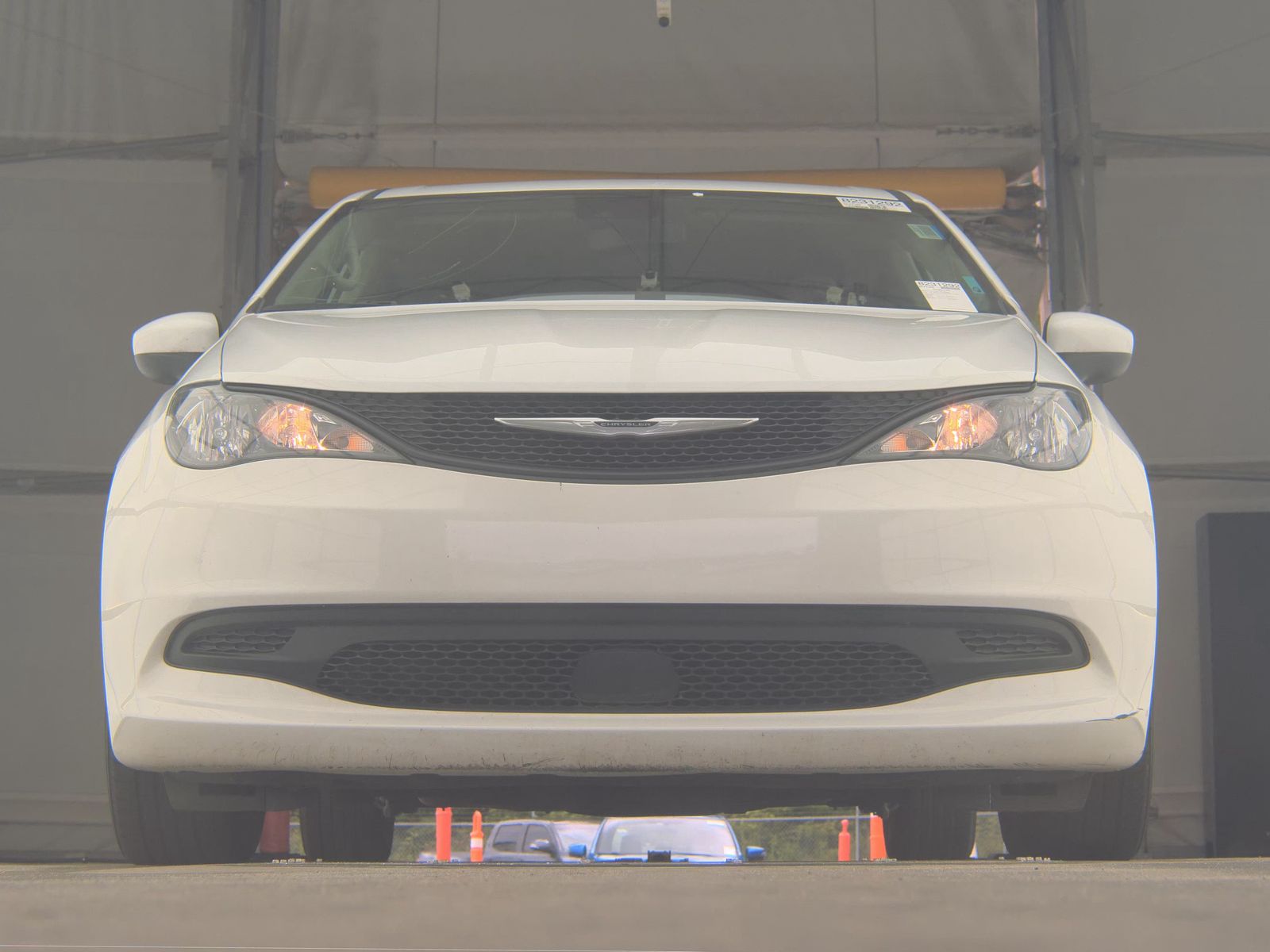 CHRYSLER VOYAGER - 4