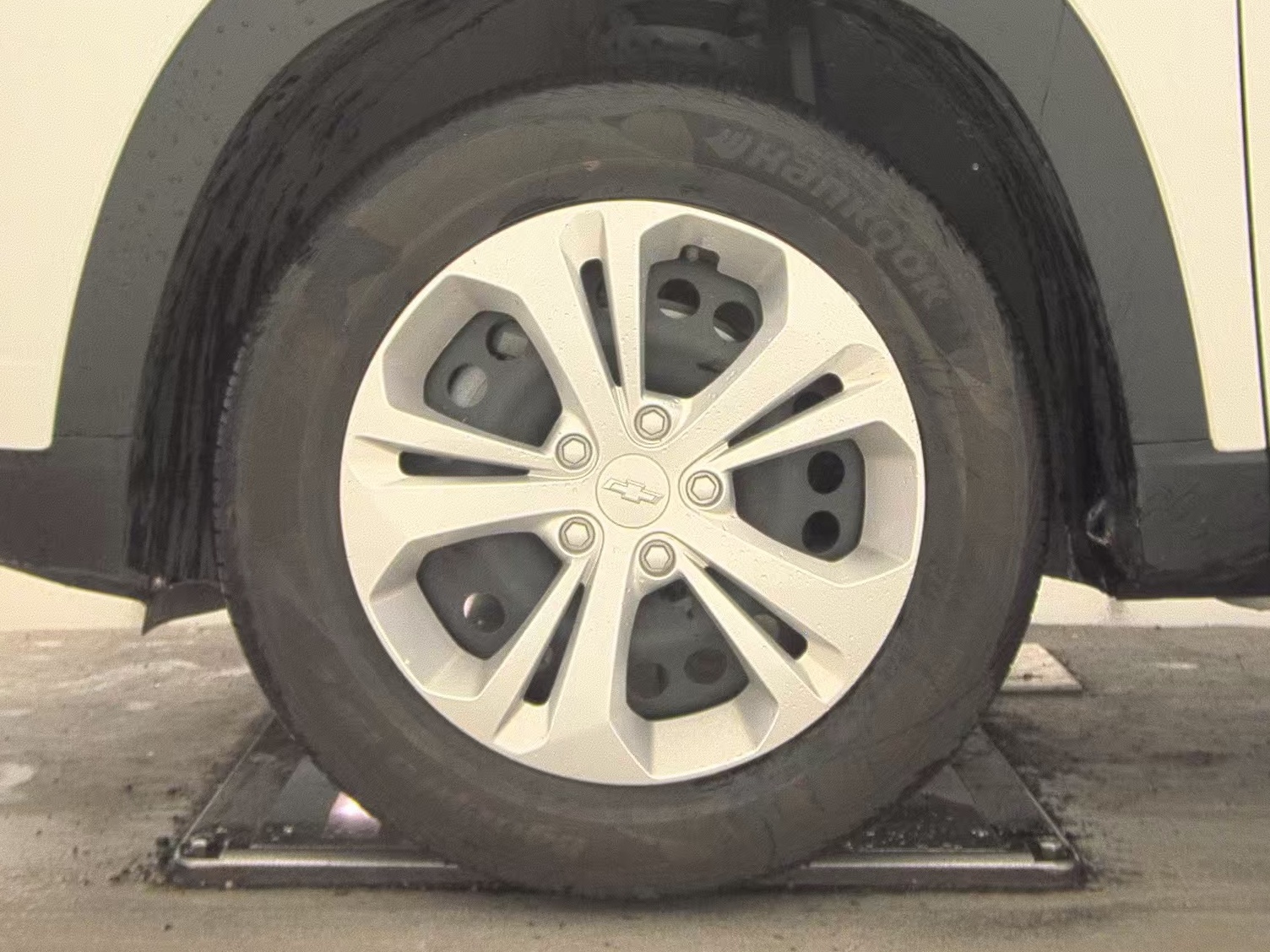 CHEVROLET TRAX - 10