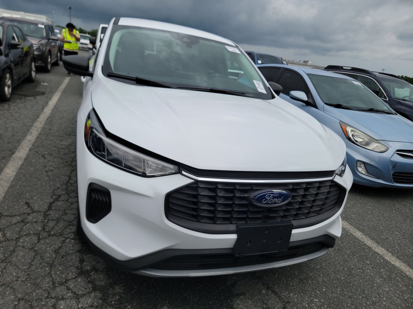 FORD ESCAPE - 3