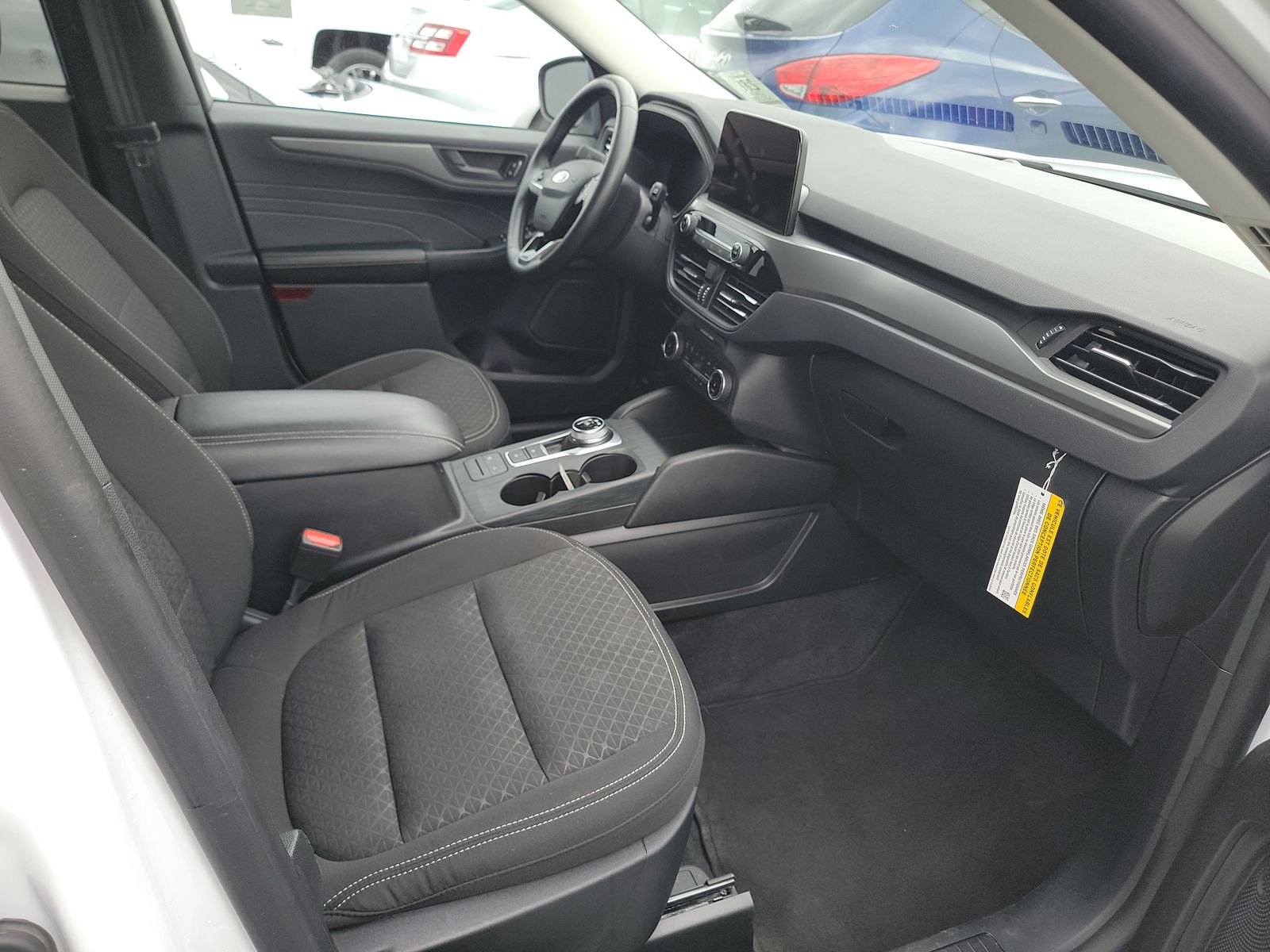 FORD ESCAPE - 9