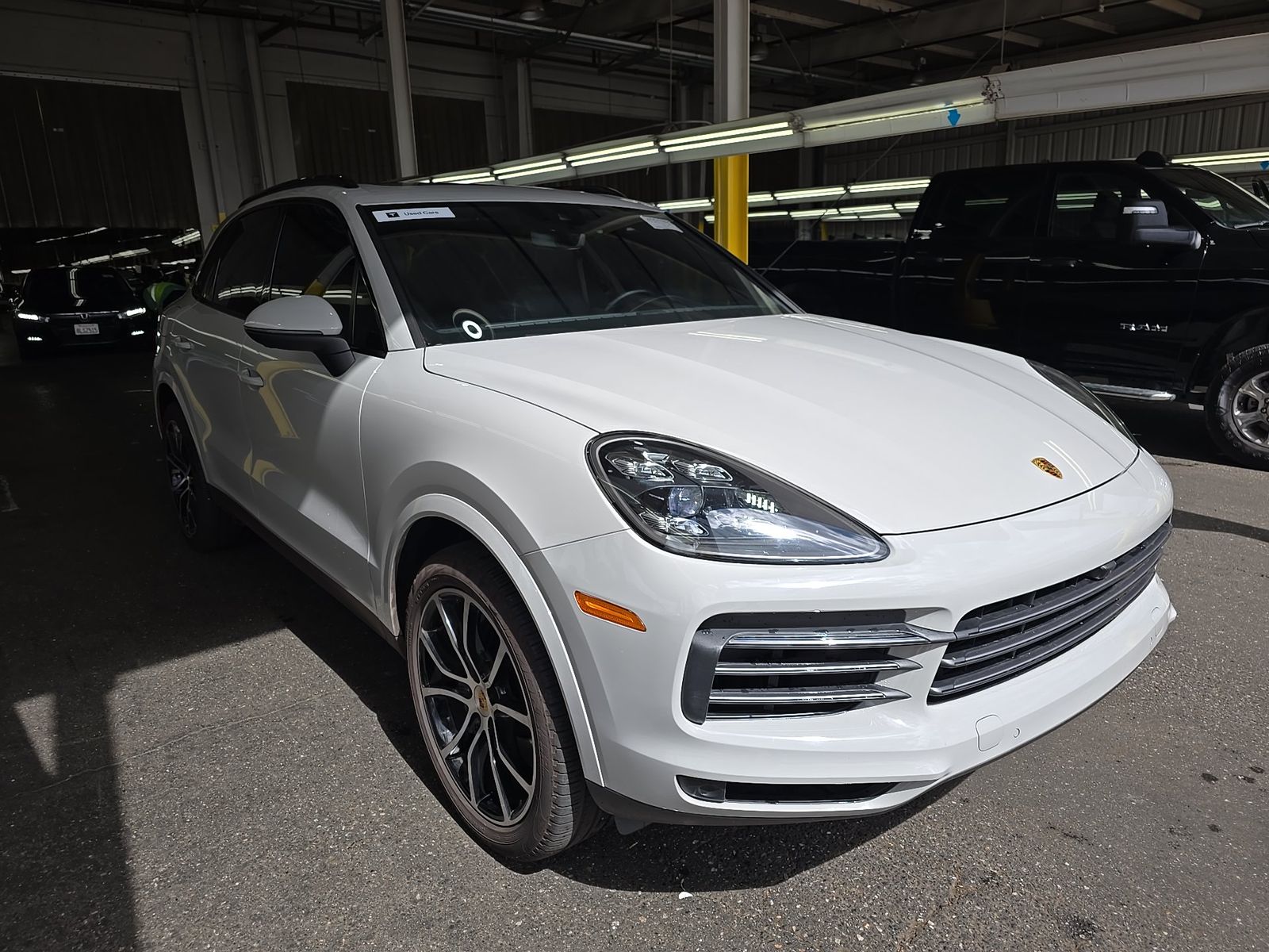 PORSCHE CAYENNE - 4
