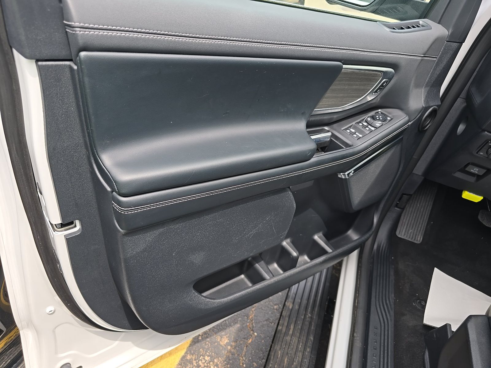 FORD EXPEDITION MAX - 10