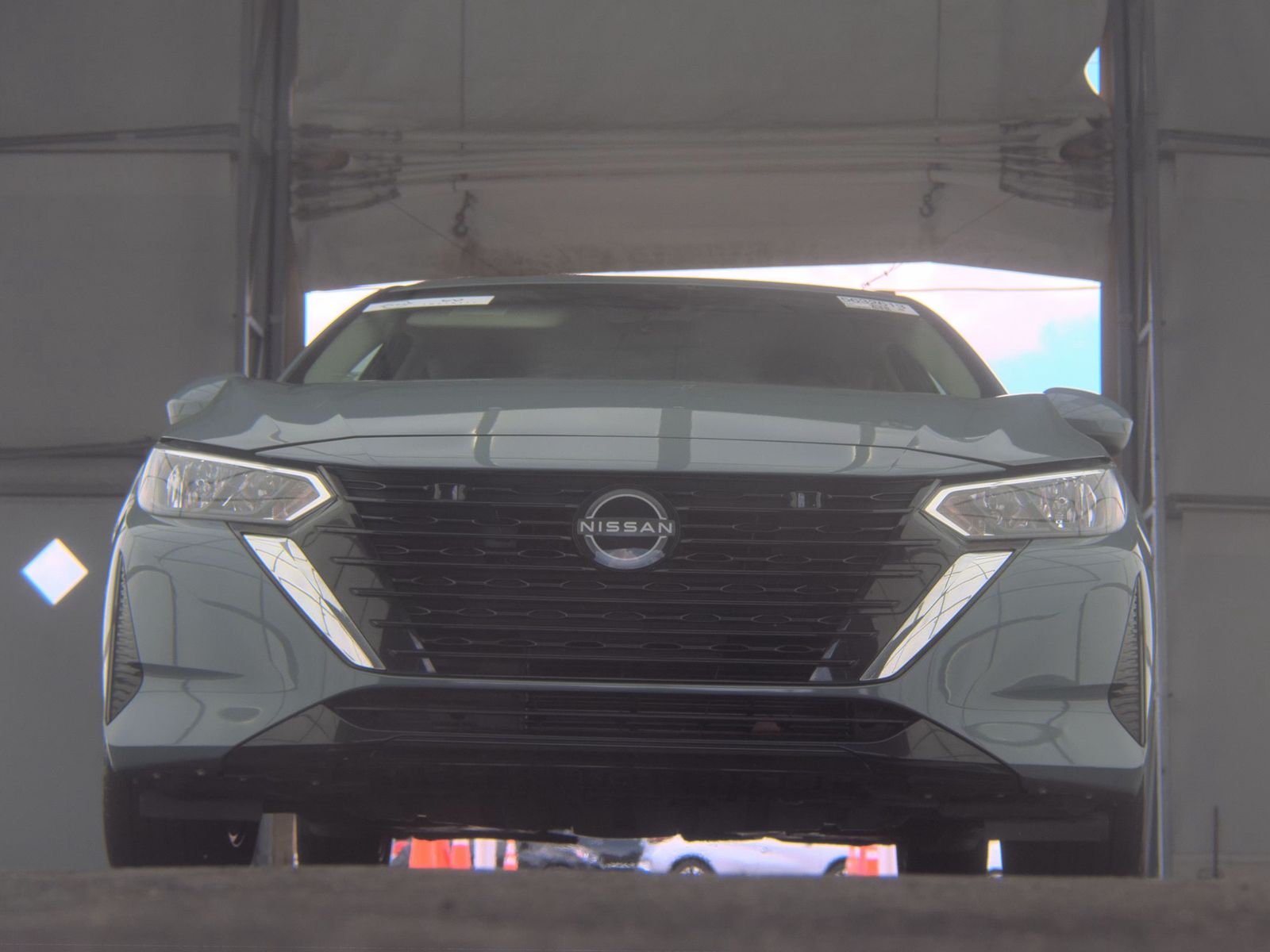 NISSAN SENTRA - 4