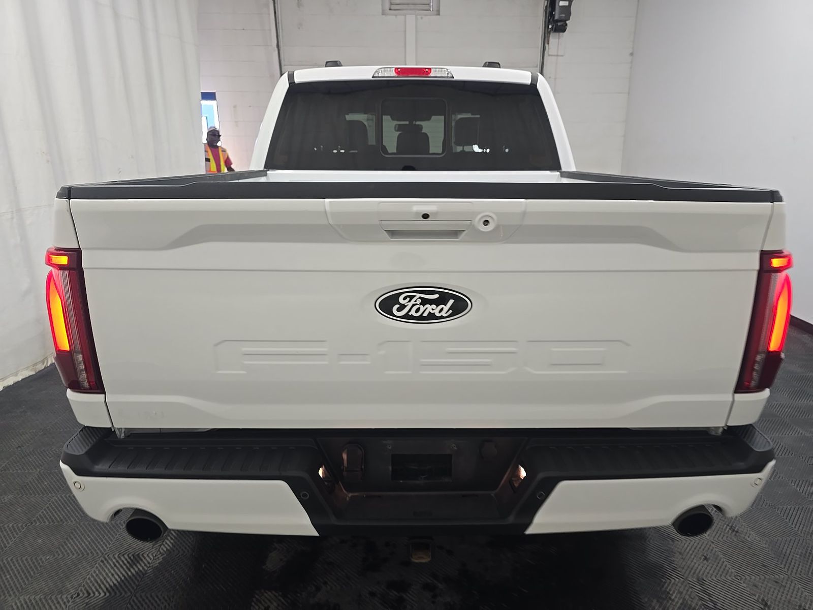 FORD F-150 - 6
