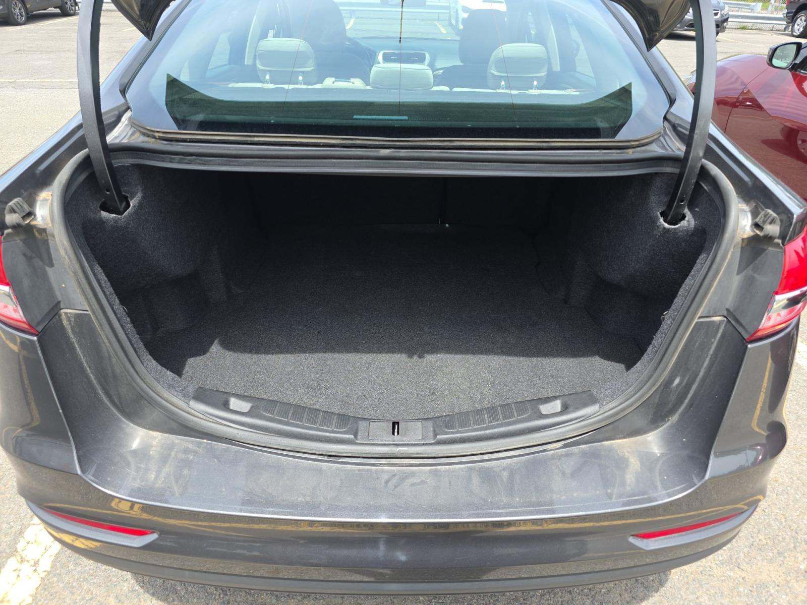 FORD FUSION - 9