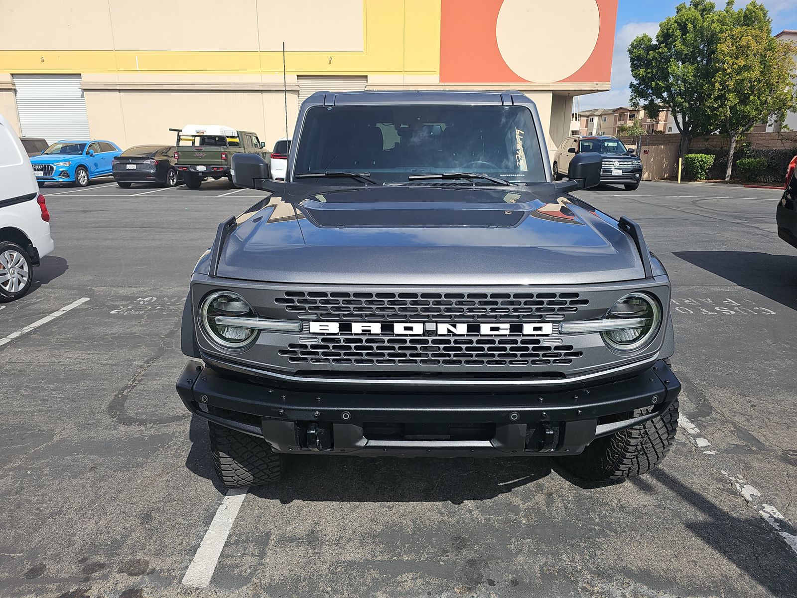 FORD BRONCO - 3