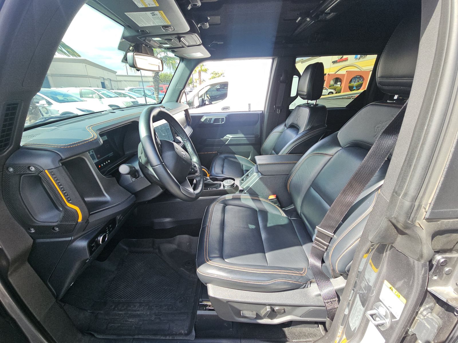 FORD BRONCO - 8
