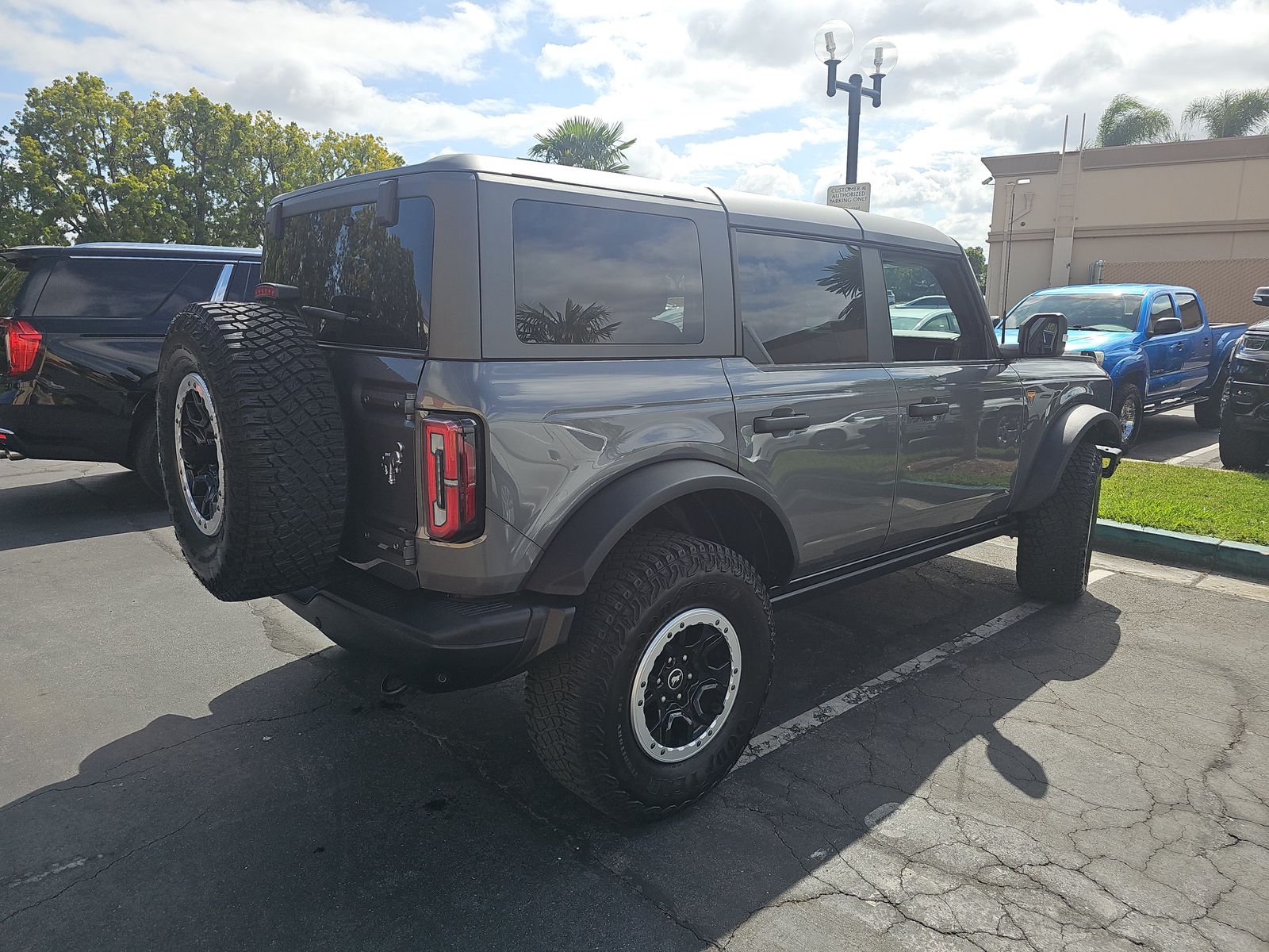 FORD BRONCO - 5