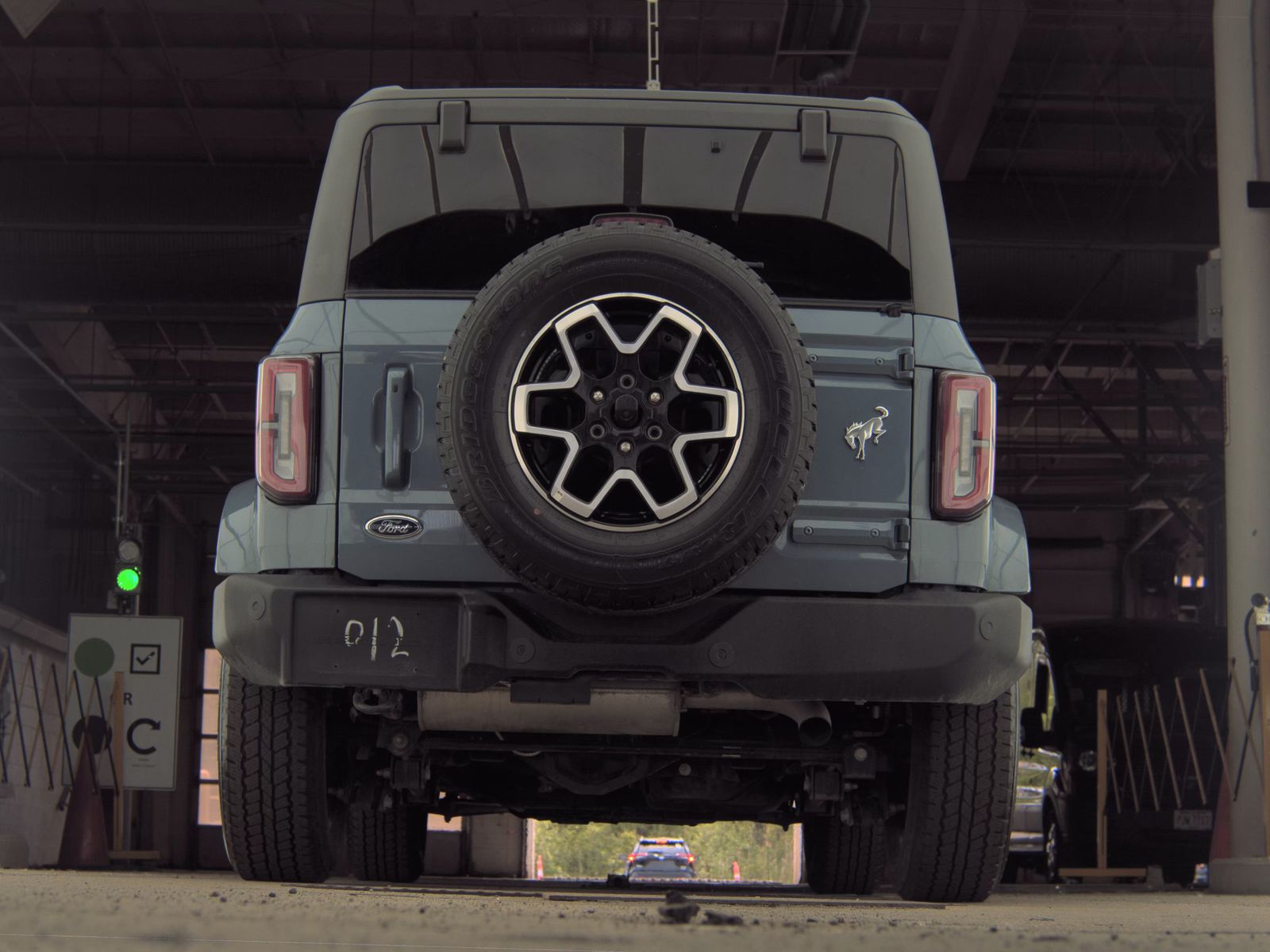 FORD BRONCO - 8