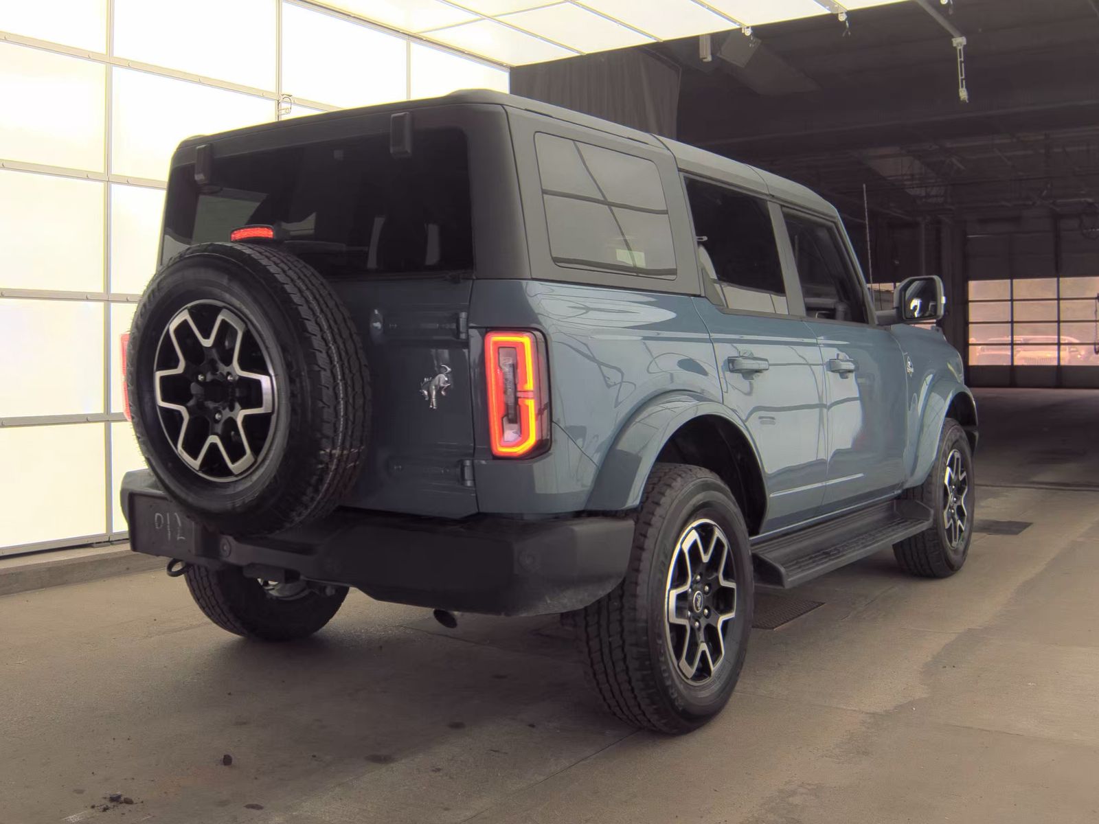 FORD BRONCO - 6
