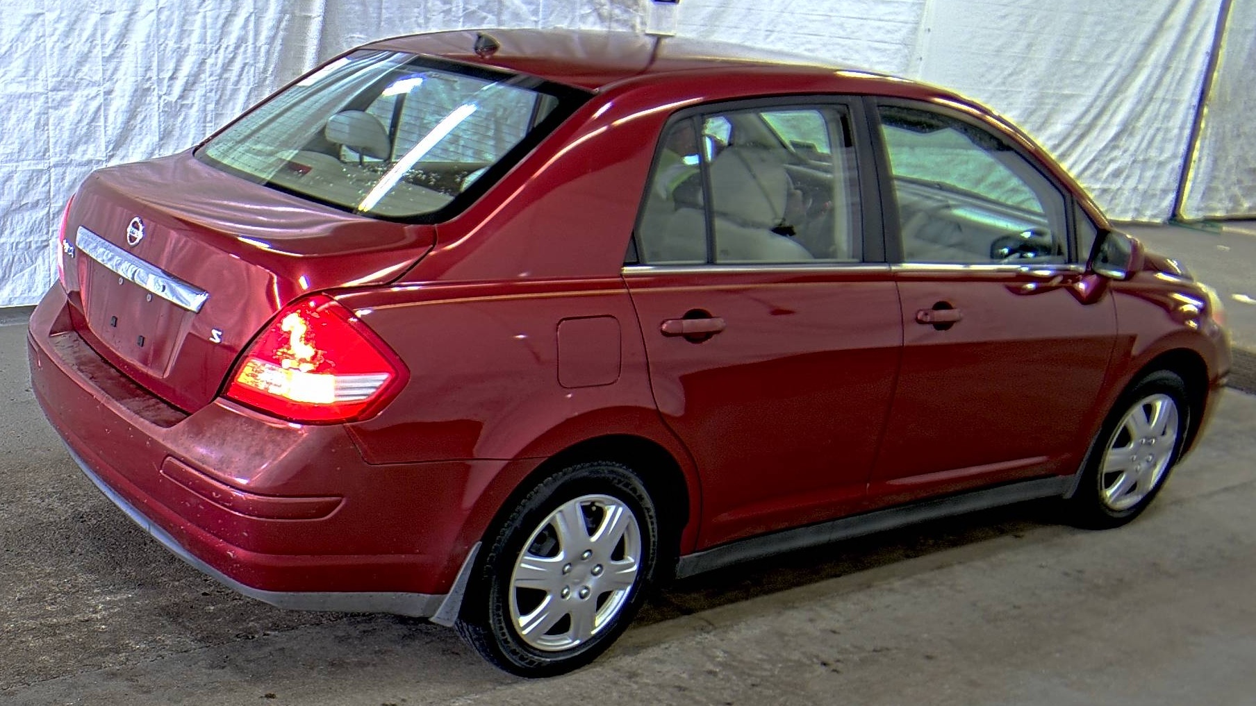 NISSAN VERSA - 5