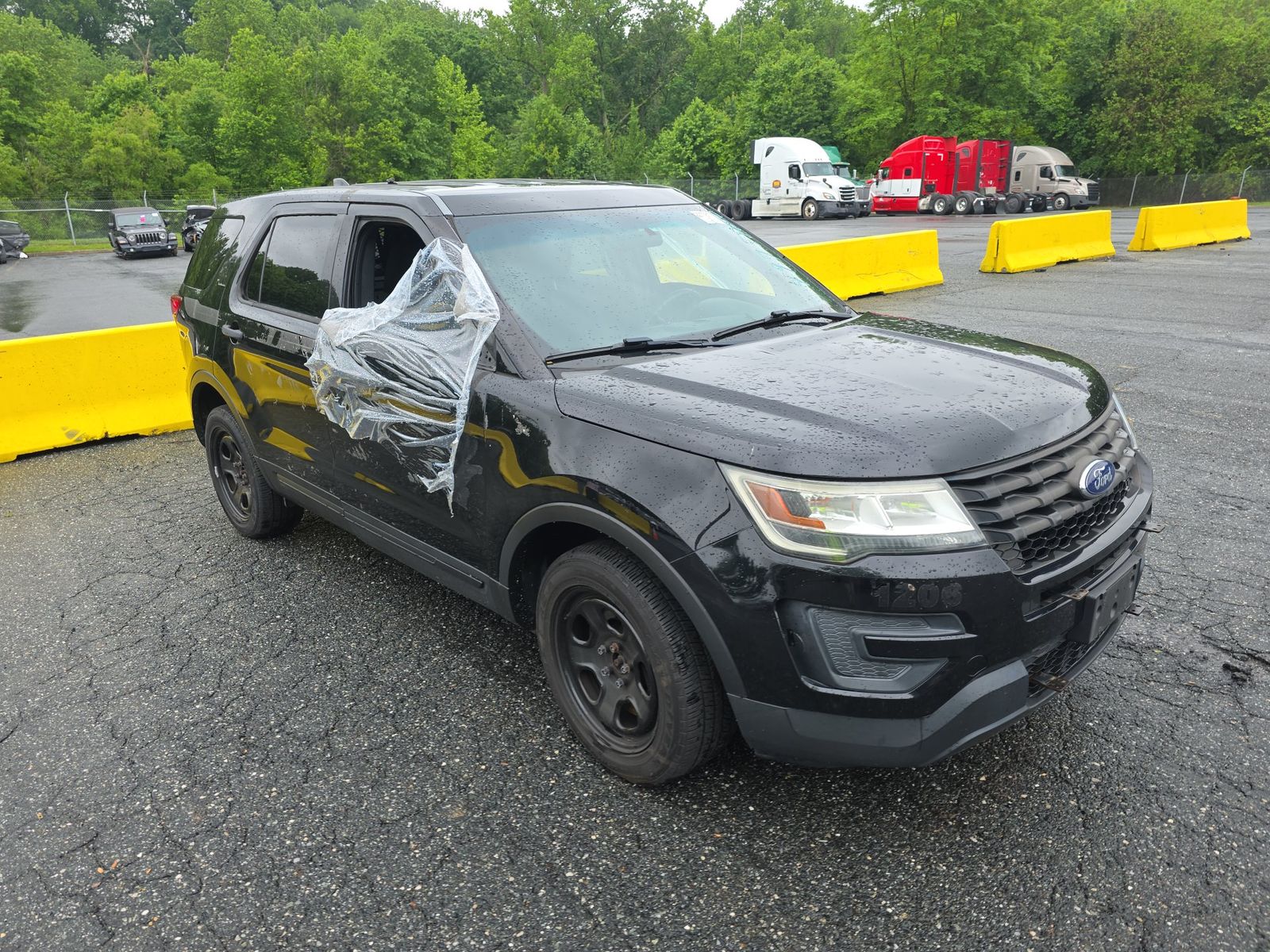 FORD POLICE INTERCEPTOR UTILITY - 4