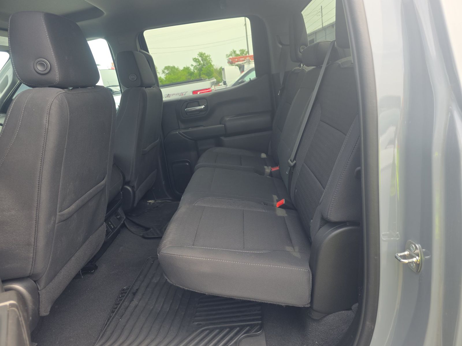 2024 Chevrolet Silverado 1500 Custom AWD