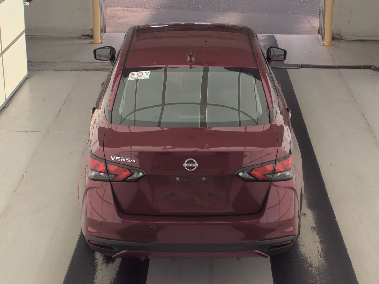 NISSAN VERSA - 7