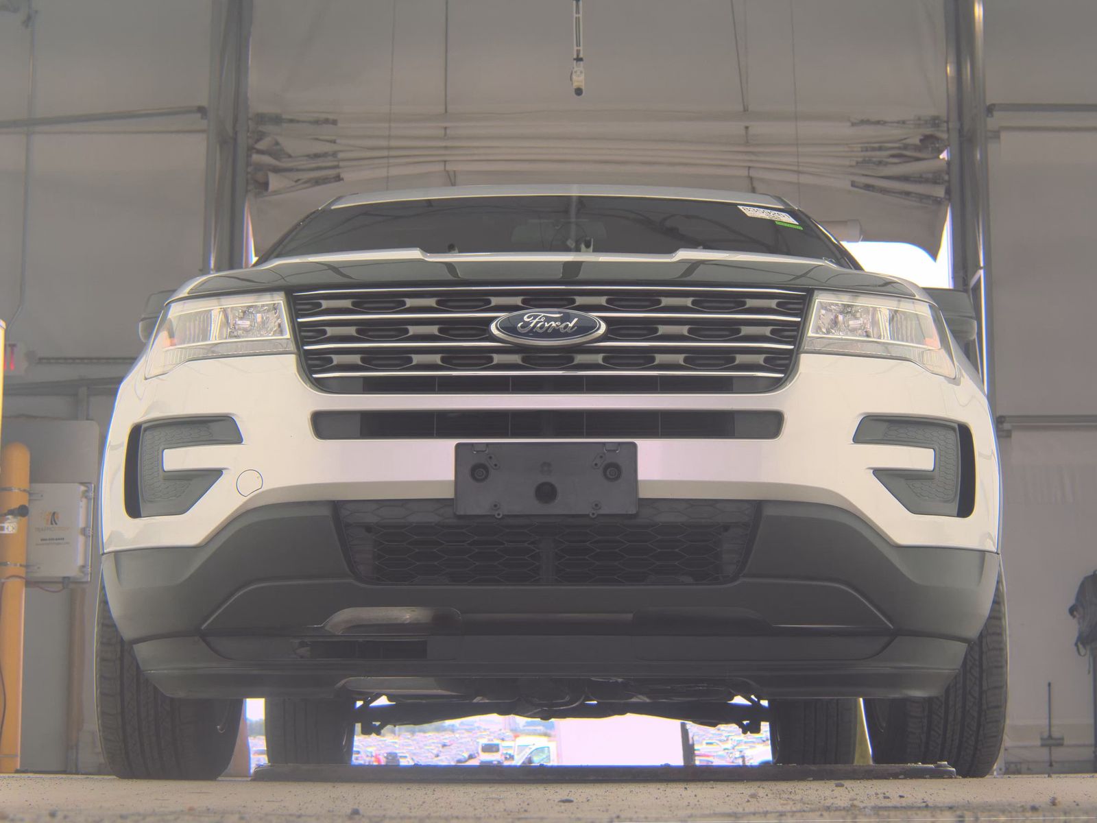 FORD EXPLORER - 4