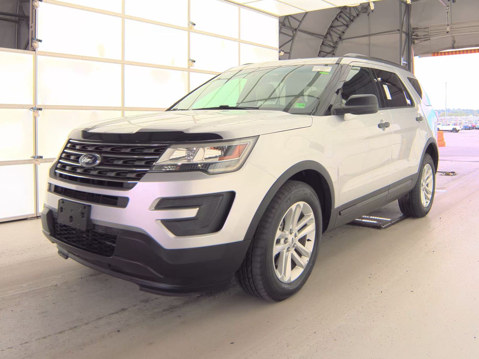 FORD EXPLORER - 1