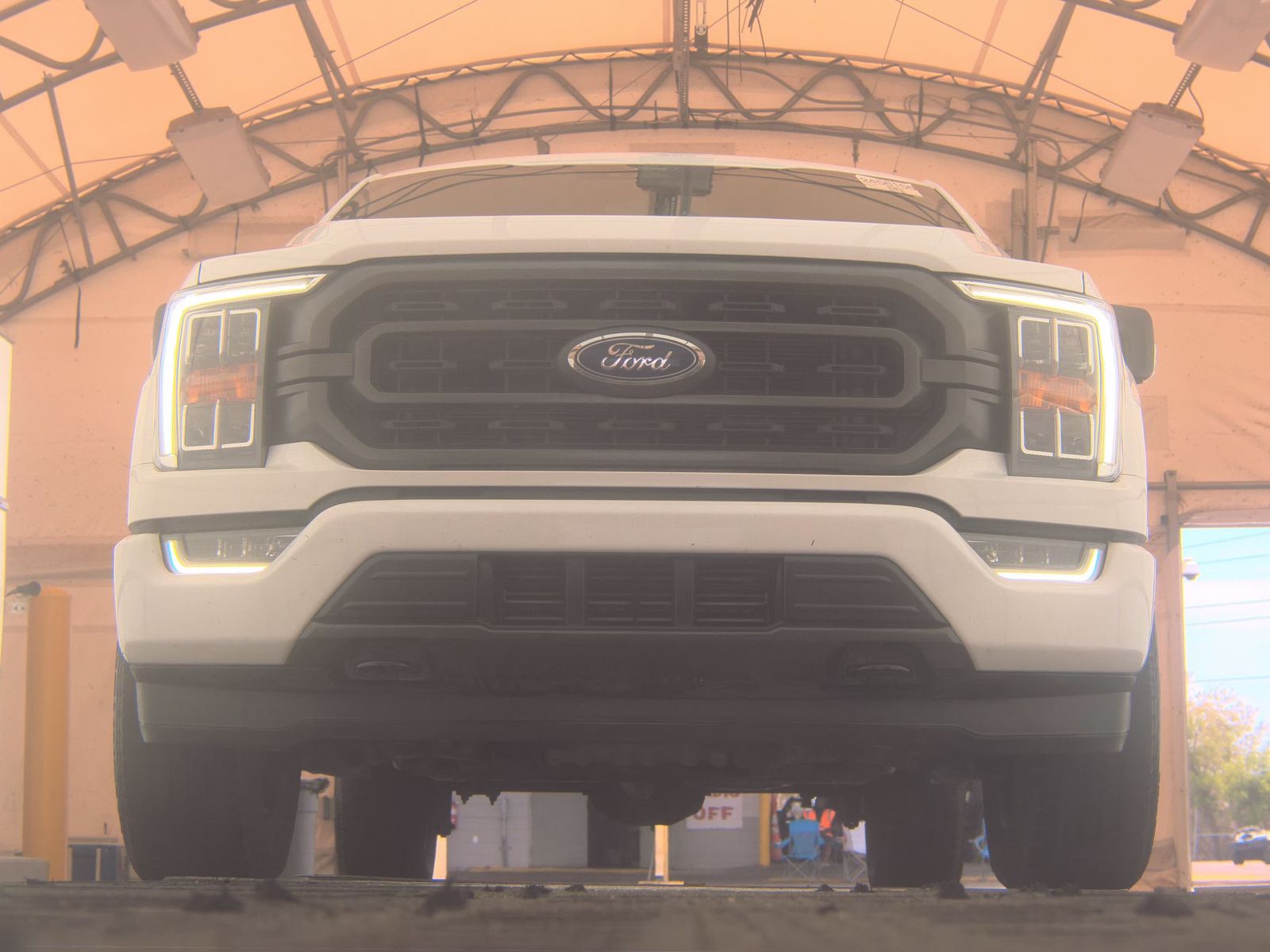 FORD F-150 - 4