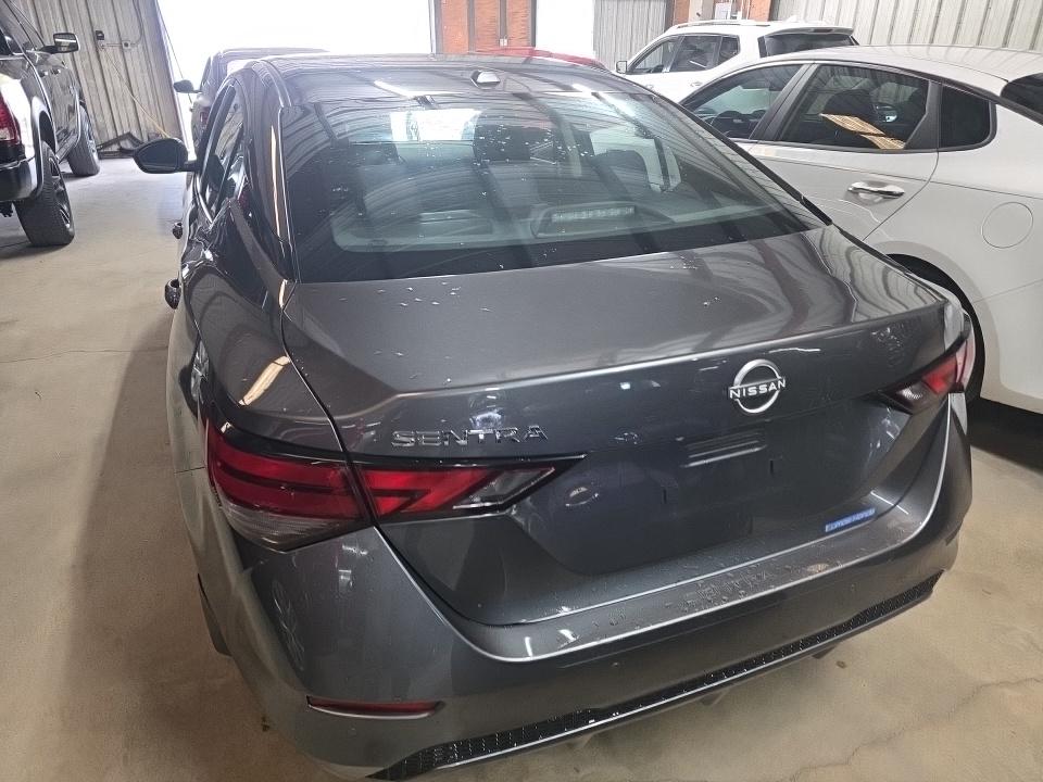 NISSAN SENTRA - 6