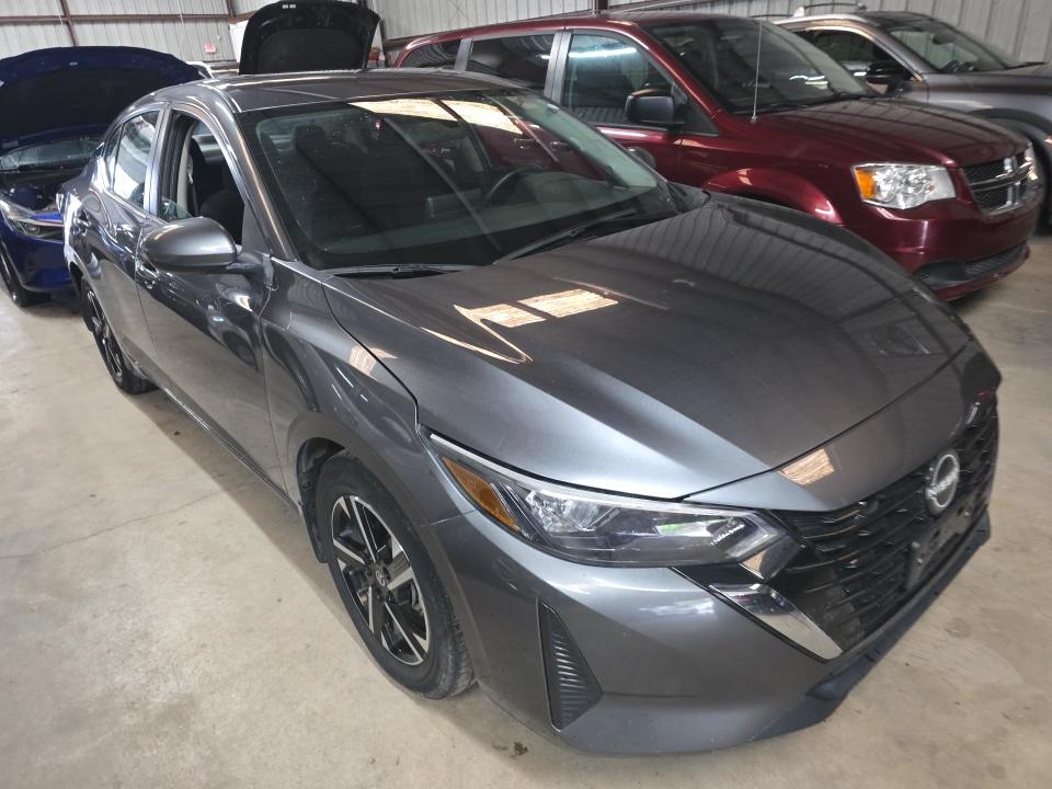 NISSAN SENTRA - 4