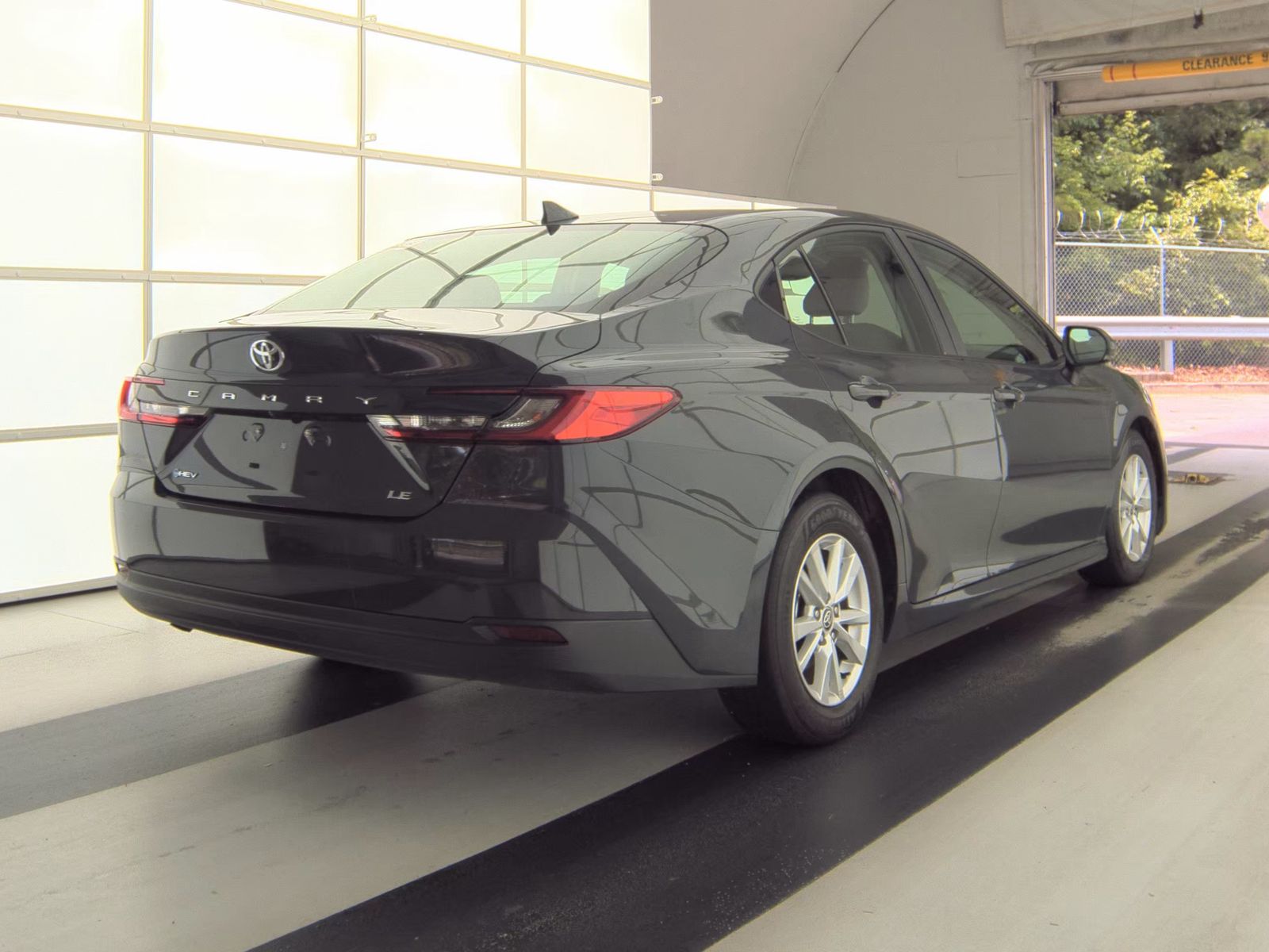 TOYOTA CAMRY - 6